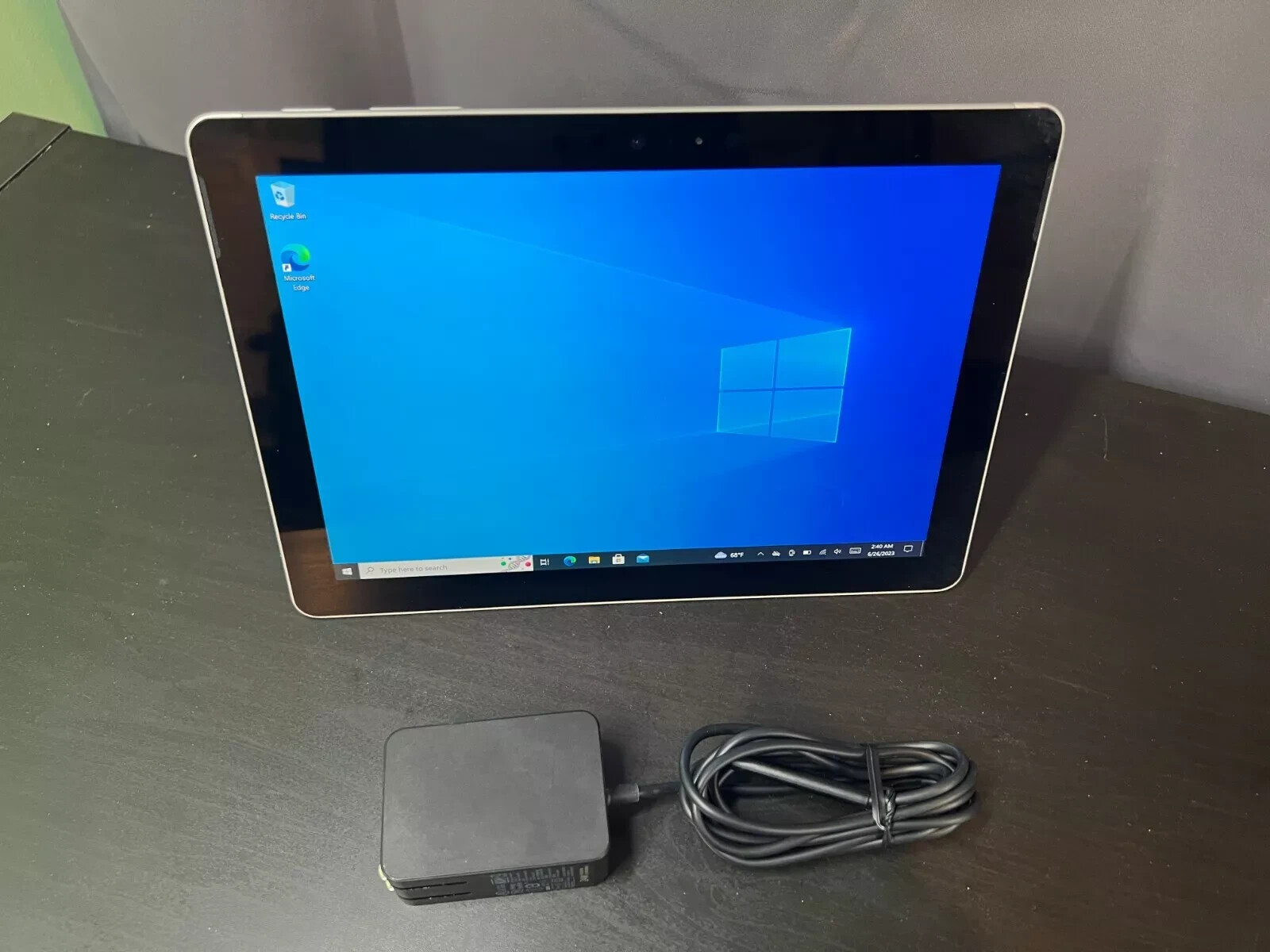 Microsoft Surface Go Tablet Pentium 4415Y 1.6GHz 8GB RAM 128GB SSD . NO POWER
