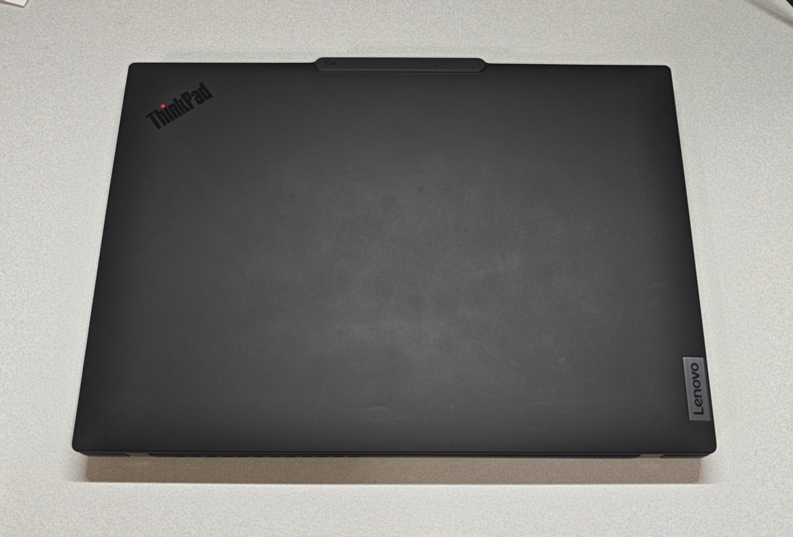 Lenovo ThinkPad T14 Gen 5 14in Ryzen 7 PRO 8840U 16GB 512GB SSD Win10