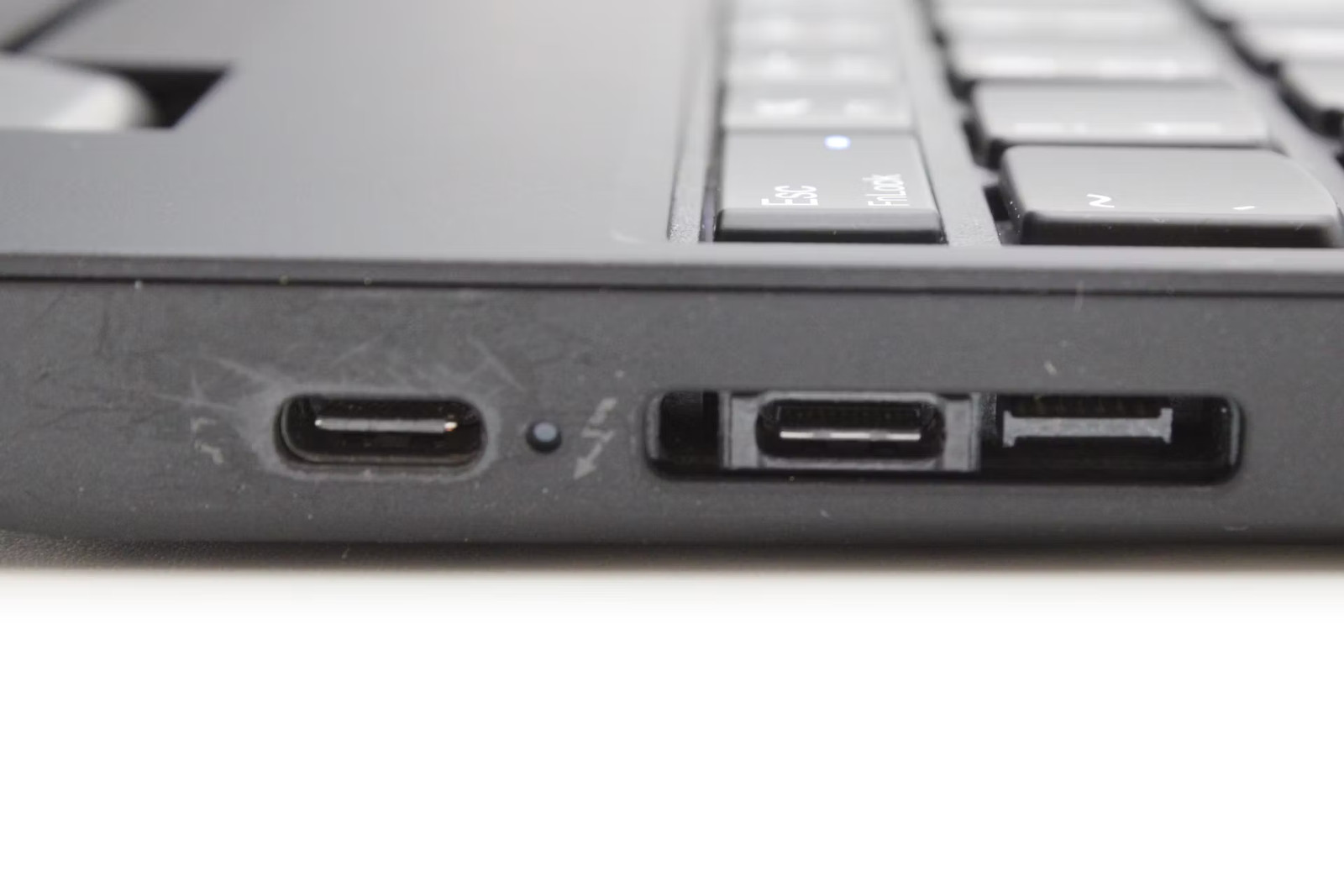 Lenovo ThinkPad T15 Gen 2i Used 15.5″ i5-1135G7, 256GB NVMe, 8GB RAM
