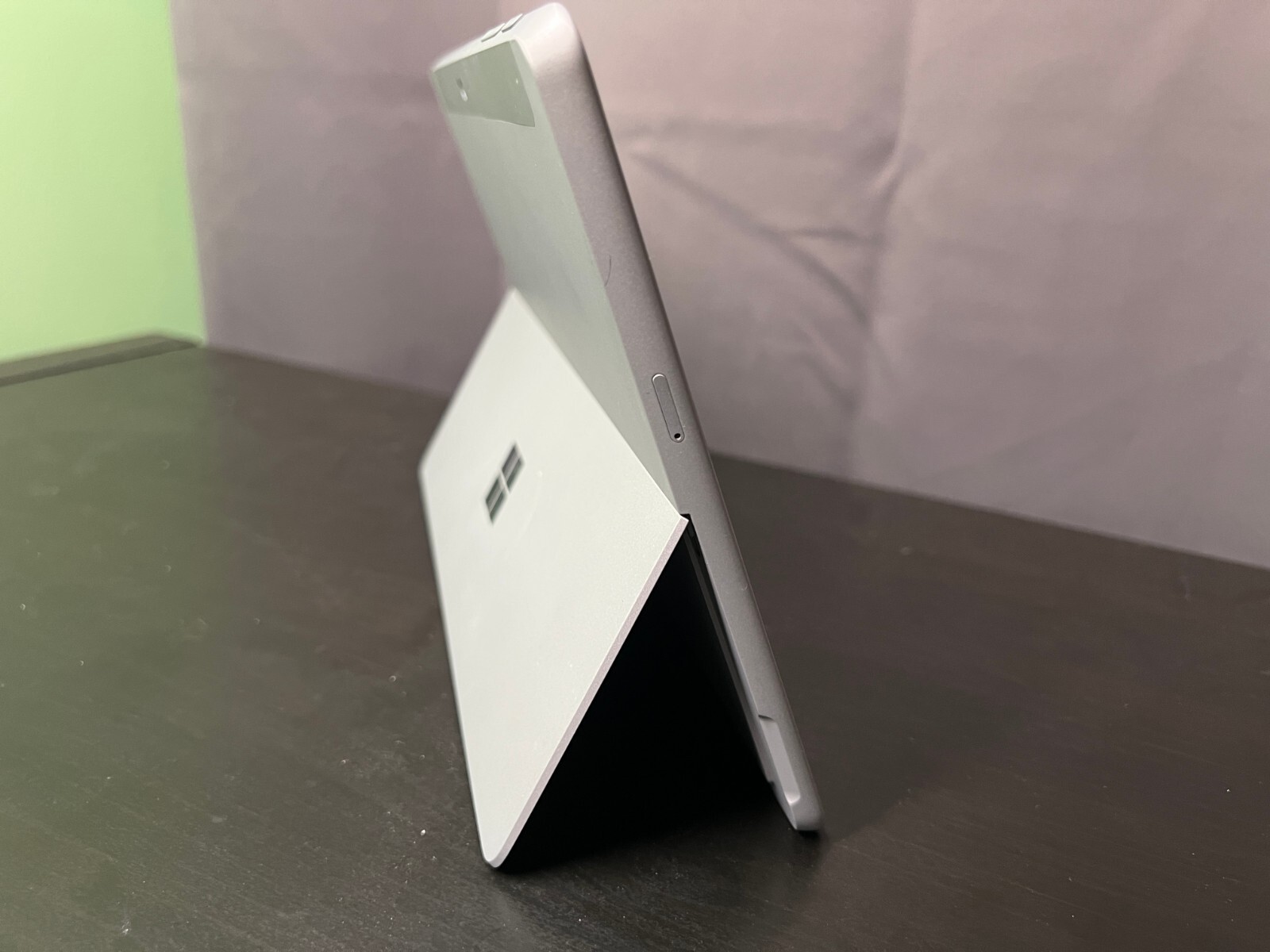 Microsoft Surface Go 2 (10.5″, LTE, Intel m3 8100Y, 8GB, 128GB, 1927, Win 11)