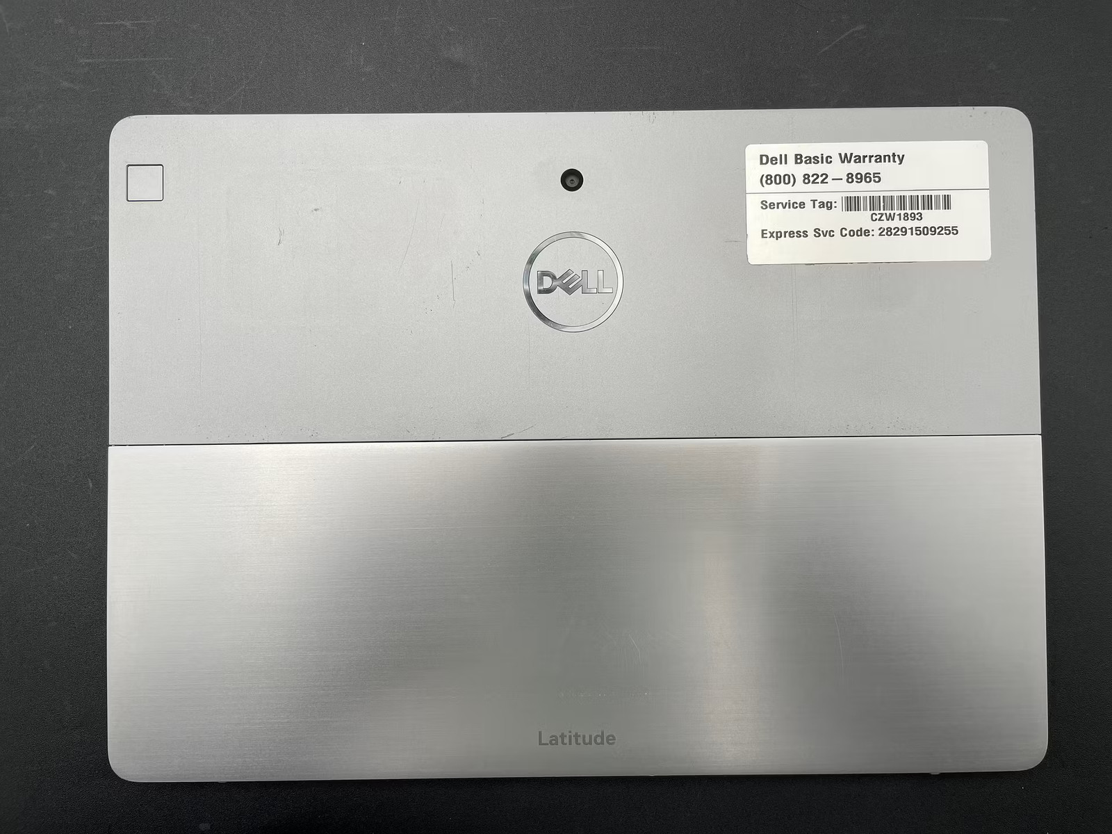 Dell Latitude 7210 Used 12.3″ (i5-10310U-16GB-256GB NVMe)