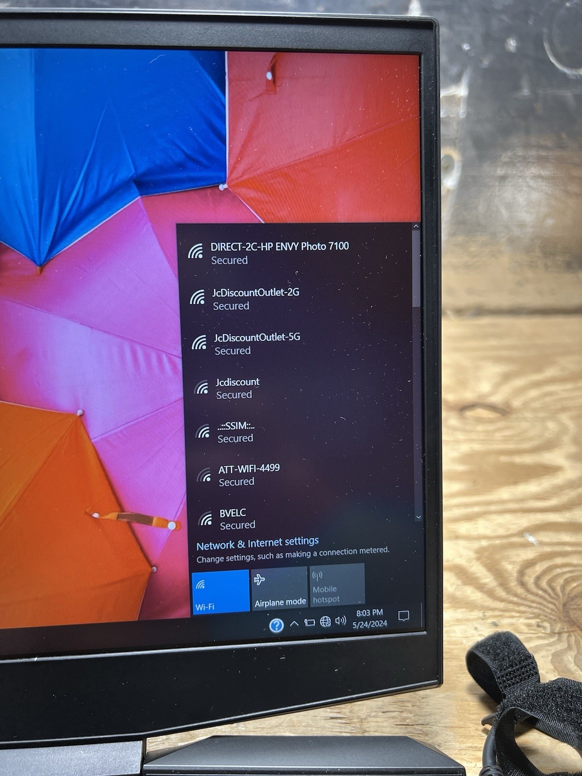 HP Pavilion 15.6” 256GB Intel Core i5 9th Gen 2.40GHz 8GB BATTERY NEEDS REPAIR