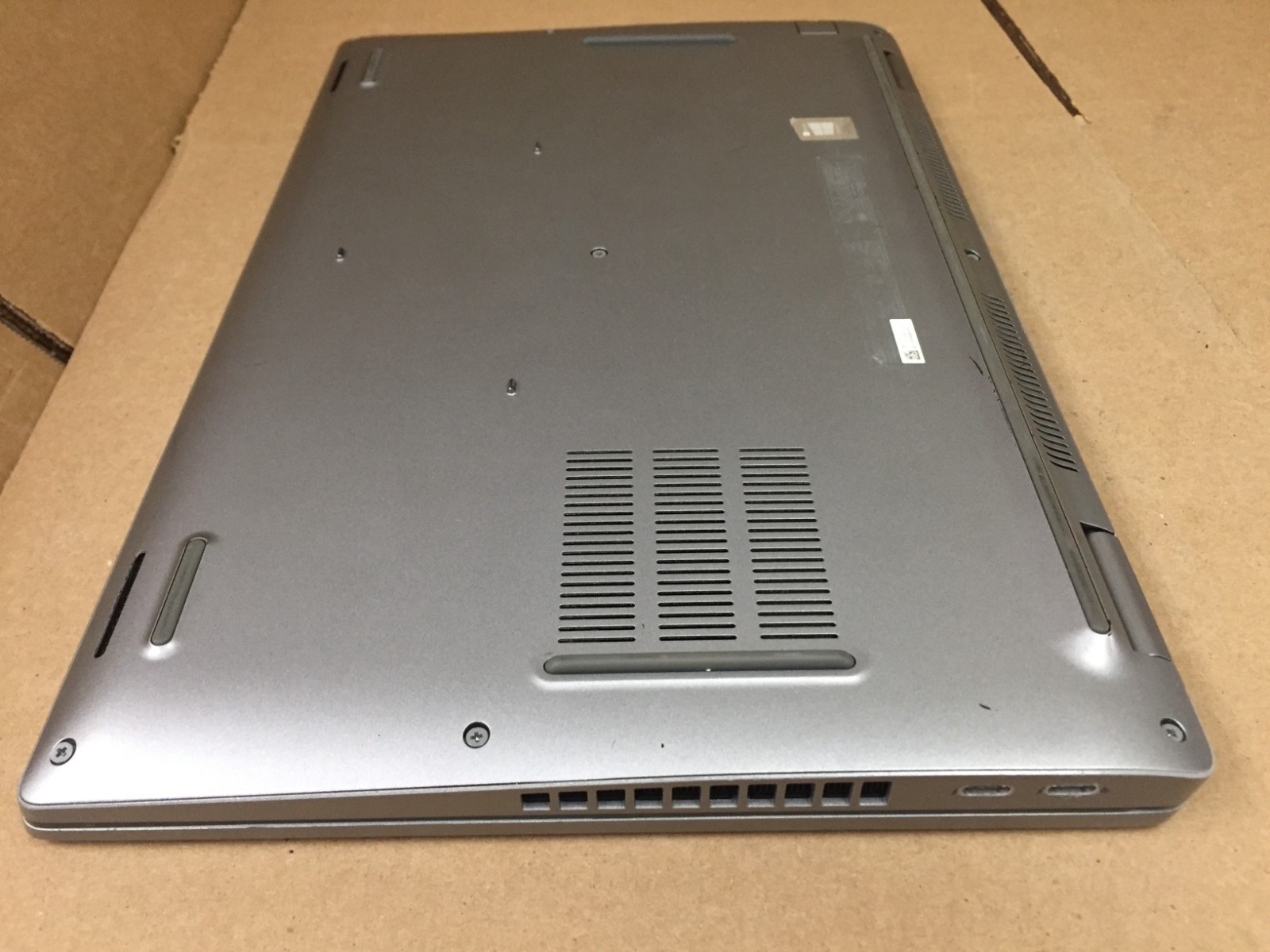 Dell Precision 3560 15.6″ FHD Laptop i5-1135G7 8GB RAM Backlit KB No SSD/AC #
