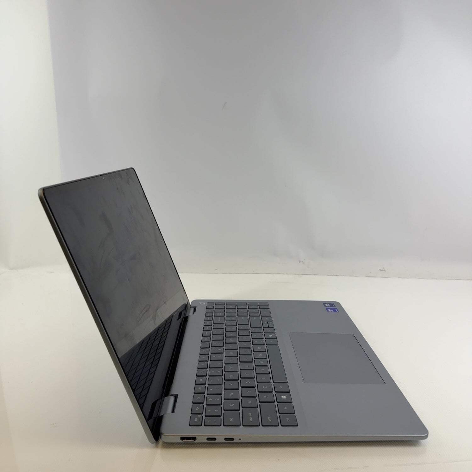 Dell 16 plus 2-in-1 DB06250 16″ Core Ultra 5 226V 4.5GHz 16GB RAM 512GB SSD
