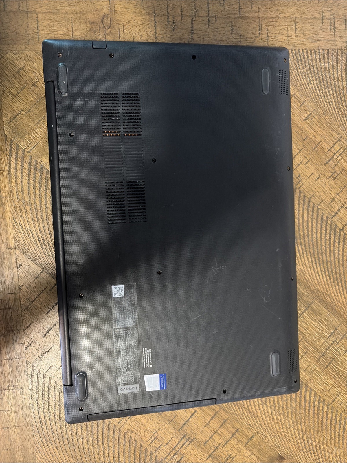 Lenovo IdeaPad 130-15AST 15.6″ Laptop – AMD A6-9225, 4GB RAM, 500GB HDD,