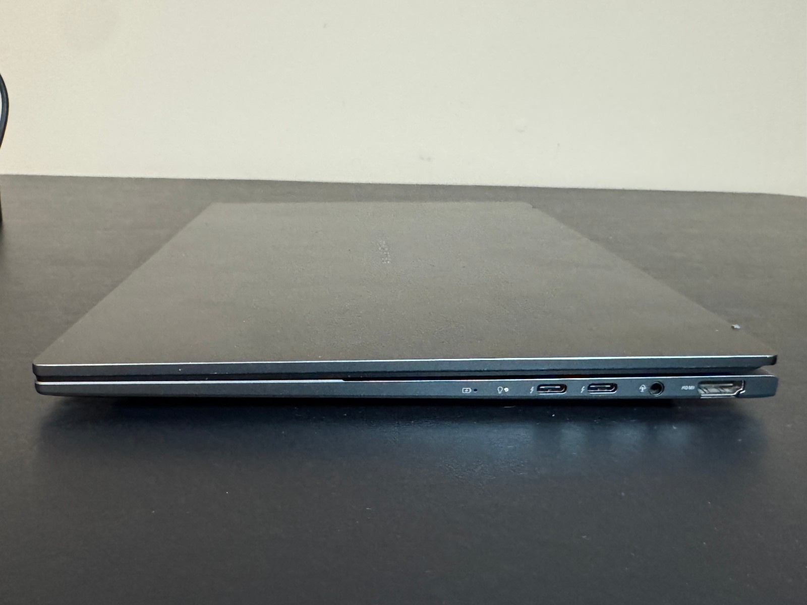 ASUS Zenbook 14 OLED Touchscreen Laptop – Intel Core Ultra 9 285H 32GB 1TB