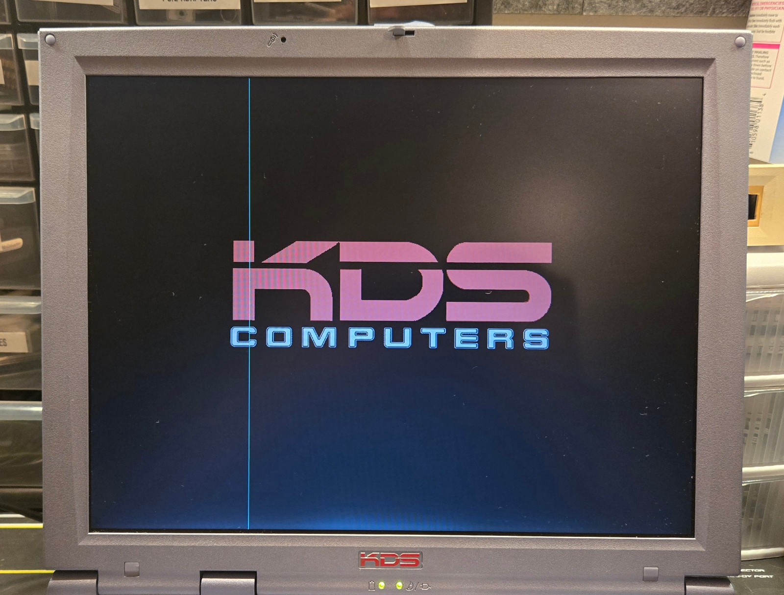 Vintage KDS Valiant 6380iPTD (Intel Pentium III @ 800 MHz, 256 MB RAM, WinME)
