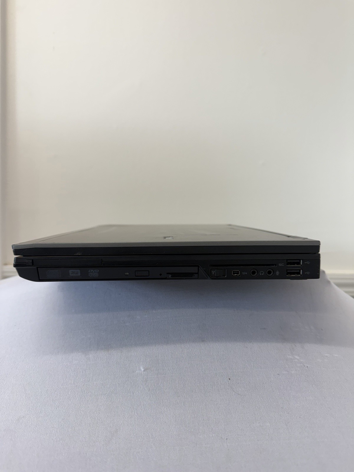 Dell Latitude E6510 Laptop – Good Screen – Intel i5-M560 – Read Des