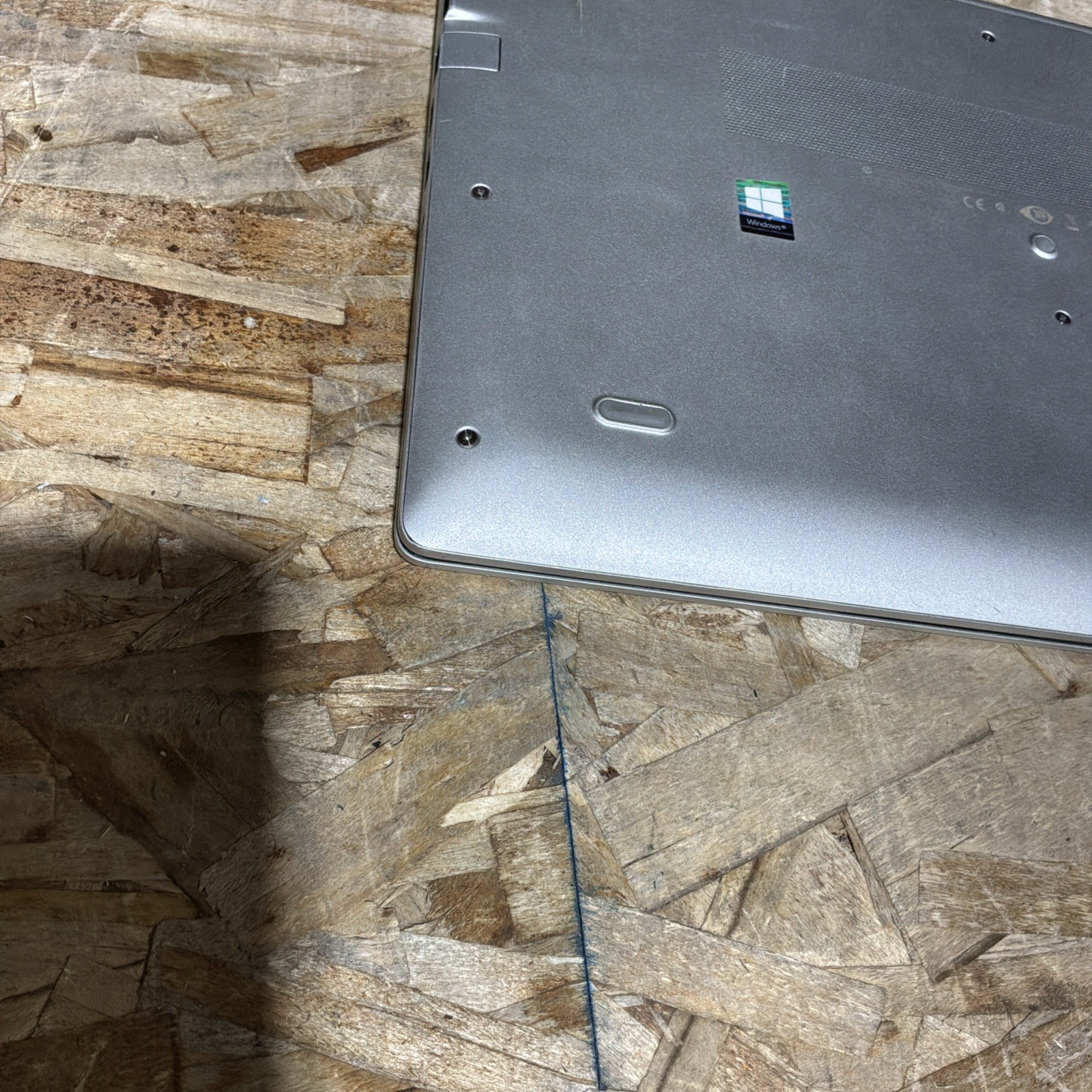 HP EliteBook 850 G6 15.6″ i5-8365U 1.6GHz 16GB RAM 256GB SSD C467