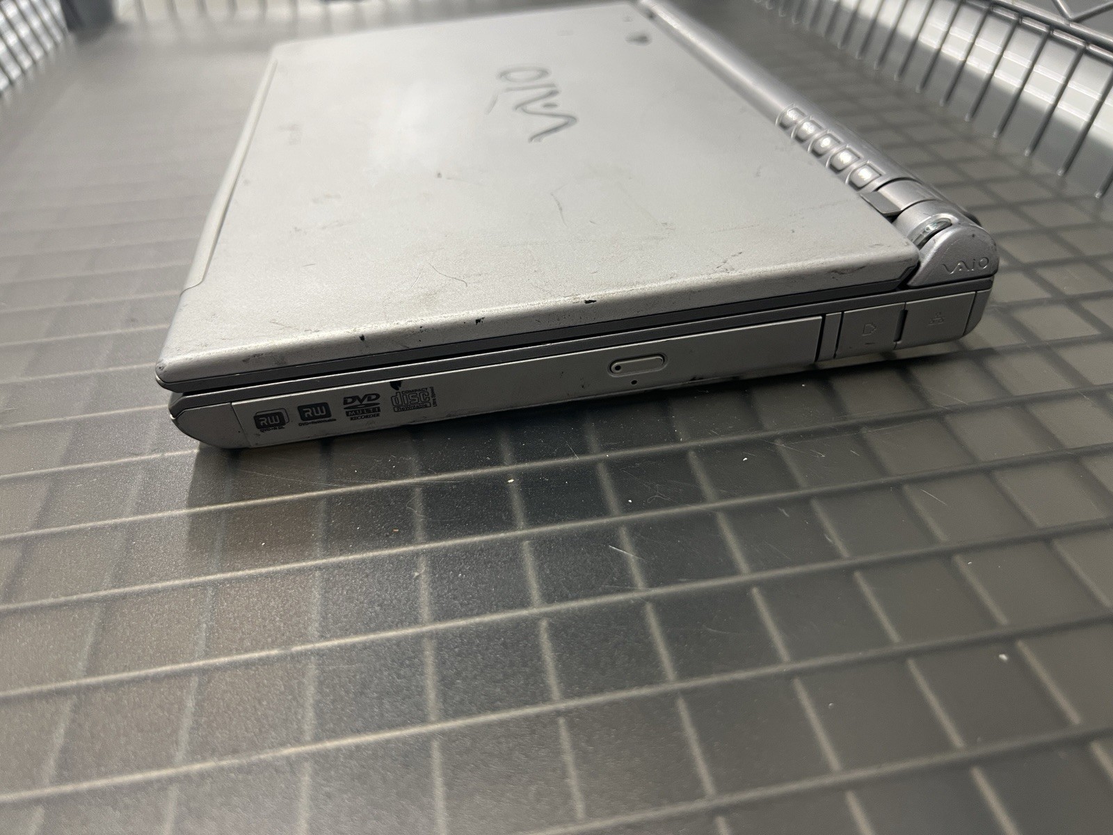RARE SONY VAIO VGN-T92S PCG-4E1N XP Laptop AS IS