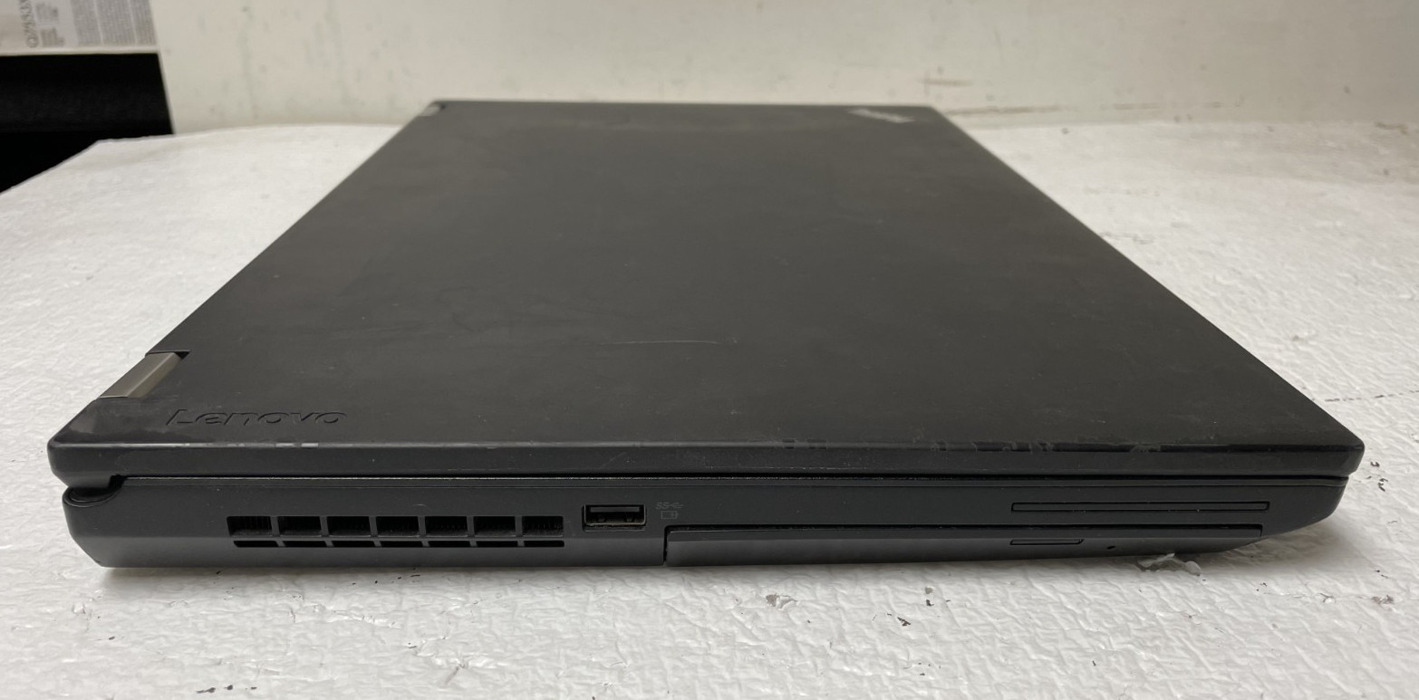 Lenovo Thinkpad P70 Intel Core i7 8GB RAM NO HDD NO Power Parts *READ