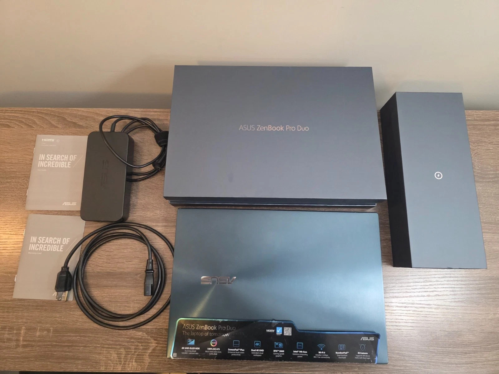 ASUS ZenBook Pro Duo UX581GV i9 RTX2060 32GB 1TB SSD 4K OLED | NEW Battery | Box