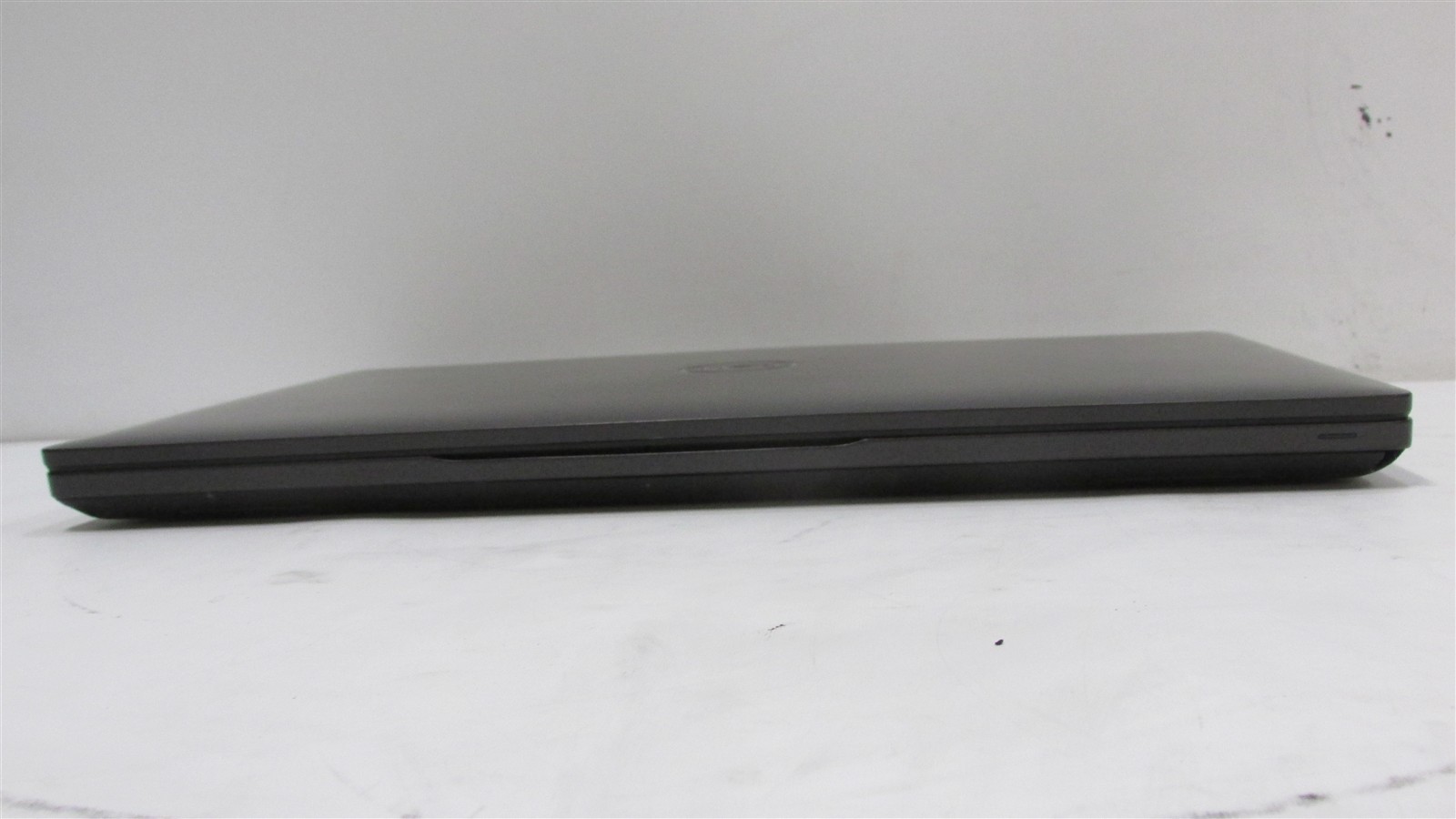 Dell Latitude 5400 i5-8365U 1.6GHz 8GB RAM 256GB m.2 14″ Windows 11 Pro COSM DMG