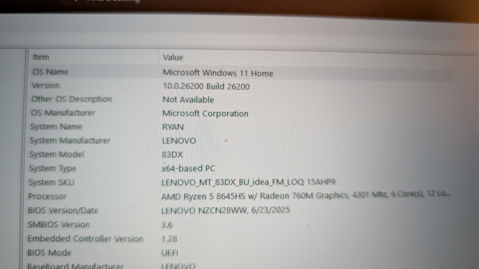Lenovo LOQ 15AHP9 Laptop