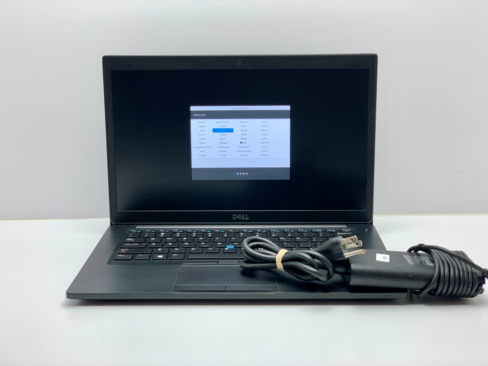 Dell Latitude 7490 | i7-8650U | 8GB RAM | 256GB SSD | LINUX