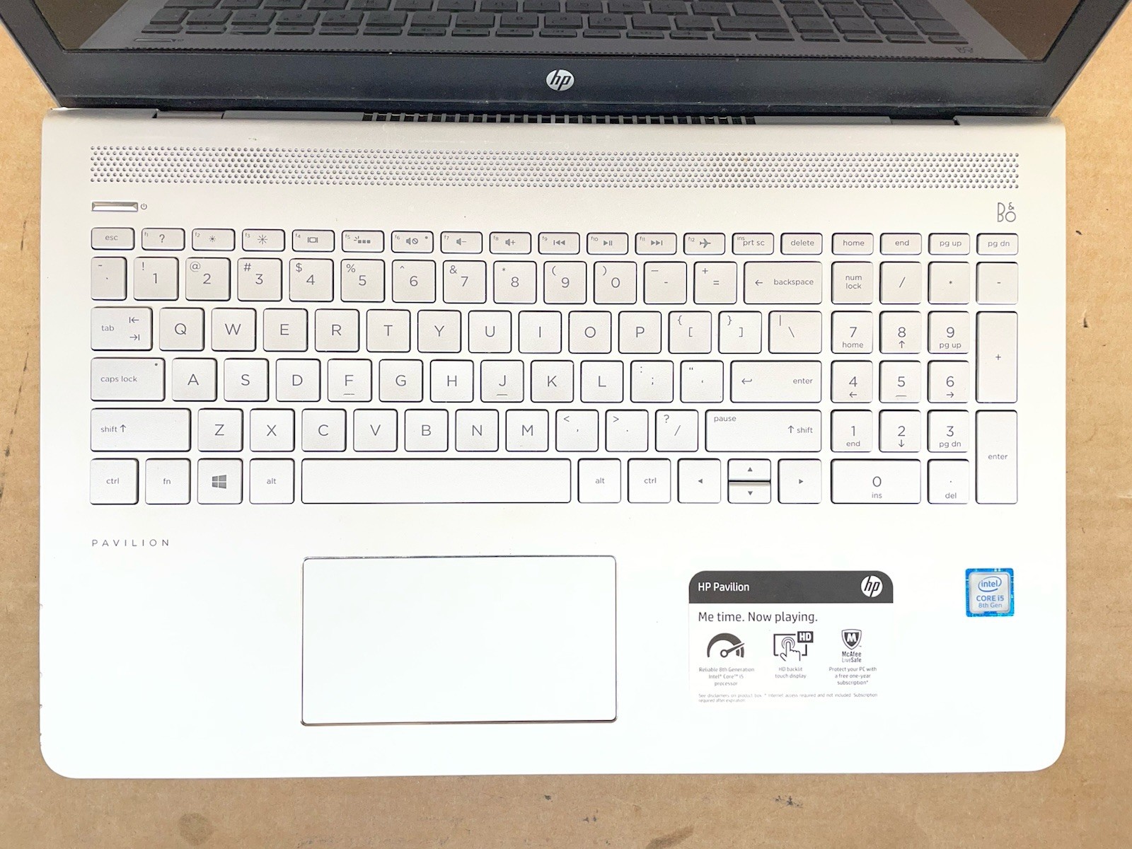 HP Pavilion 3168NGW, Intel Core i5-8250U @1.60GHz, 8GB RAM, 256GB SSD, W11, READ