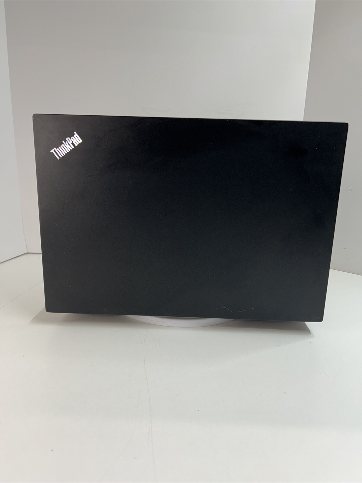 LENOVO THINKPAD E585 AMD RYZEN 3 2200U 2.5GHz 8GB RAM 256GB SSD W11P