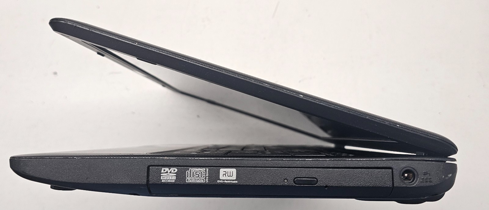 Toshiba Satellite C655-S5137 Laptop Intel Core i3-380M 4GB Ram NO HD/OS (FL)