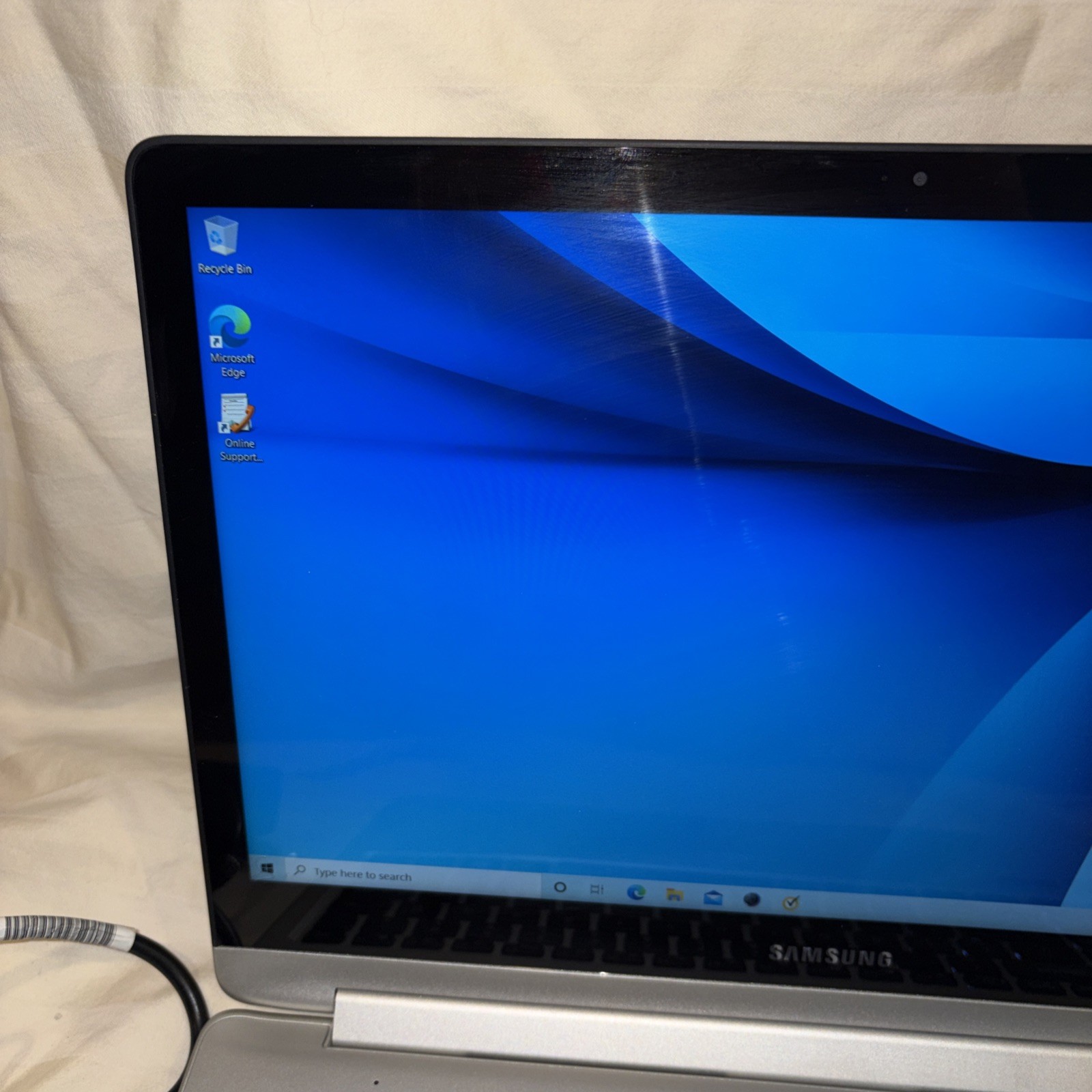 Samsung Notebook 7 Spin Laptop Intel Core i7-6500U 12GB 250 GB Win 10 Home