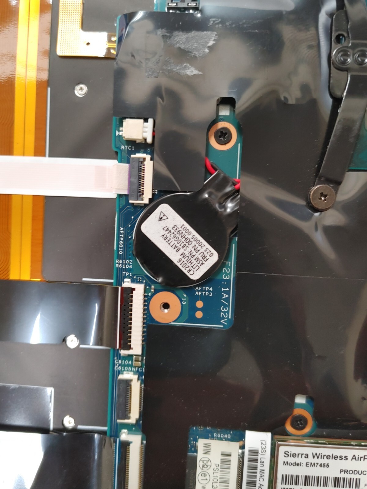 Lenovo ThinkPad Core i7-6500U@ 2.50GHz, NO RAM ,NO HD ( Selling Motherboard)