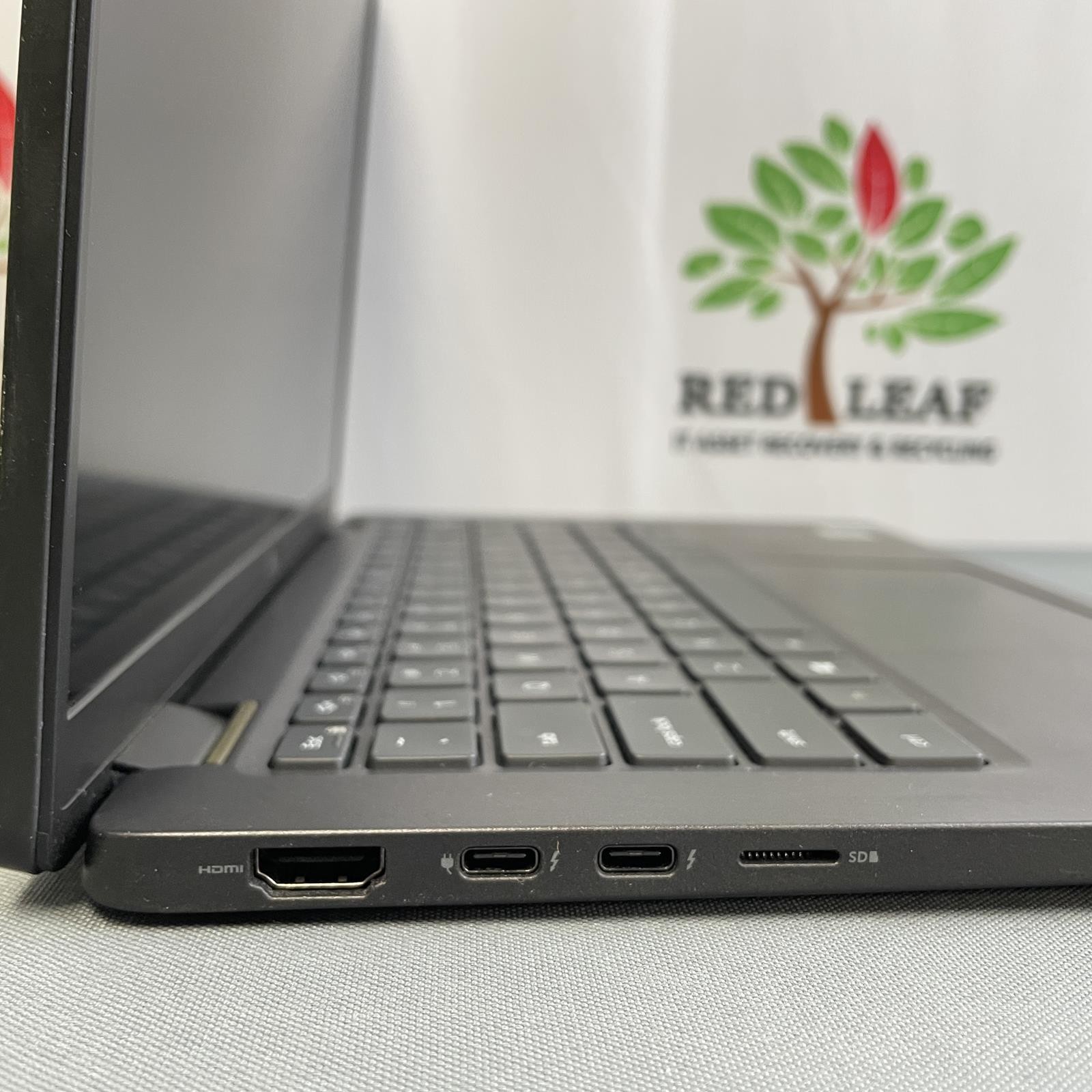 Dell Latitude 7410 14 in FHD, Core i5-10310U, 16GB, 256GB NVMe | Good