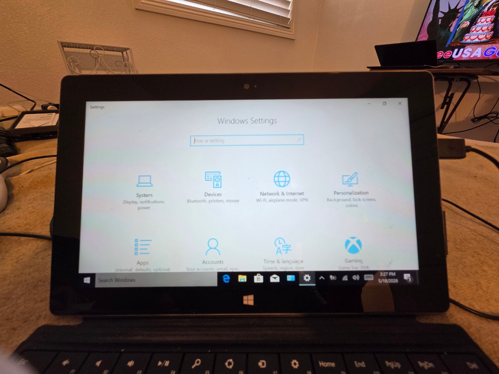 Microsoft Surface 2 Touchscreen & Pen Laptop