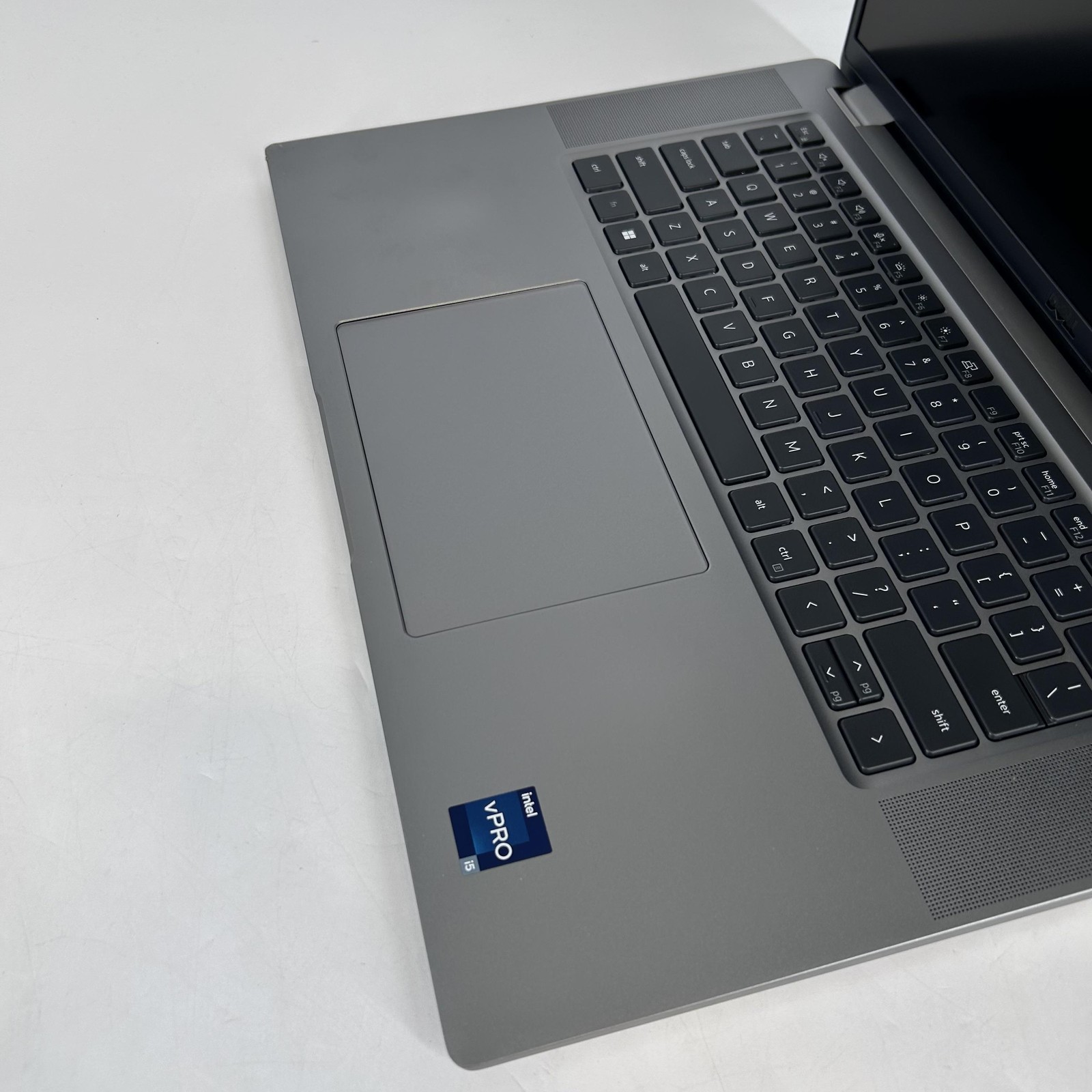Dell Latitude 7640 16 Gray FHD+ 1.6 GHz i5-1345U 16GB 256GB SSD Good FRAME GAP