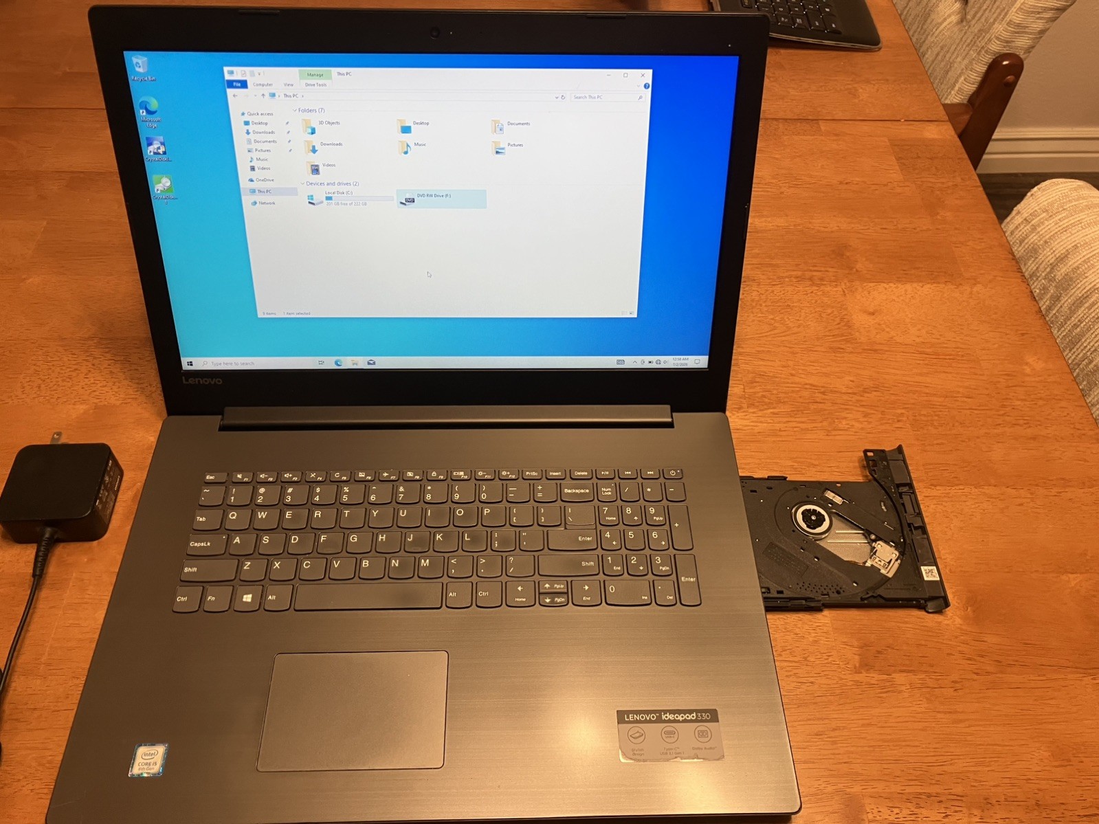 Lenovo IdeaPad 330 17.3″ Laptop – i5-8250U 1.60GHz 8GB RAM 240GB SSD & DVD-RW