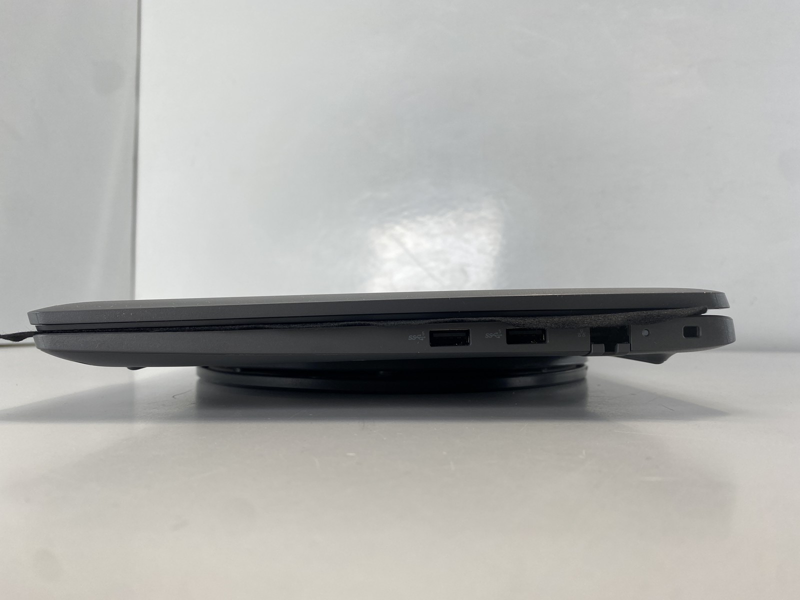 Dell Laptop Latitude 3450 14″ Intel Core i5-1335U 512GB – Dark Gray