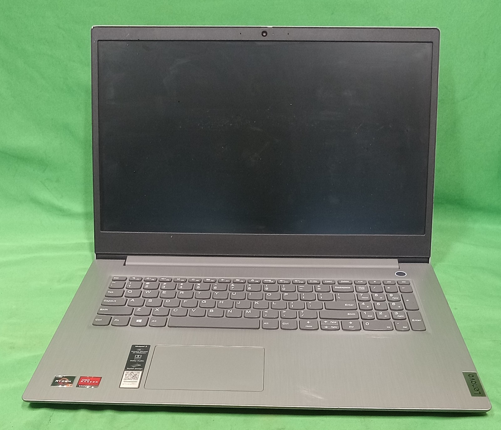 Lenovo IdeaPad 3 17.3″ Laptop AMD Ryzen 7 3700U 12GB RAM 1TB HDD Win10