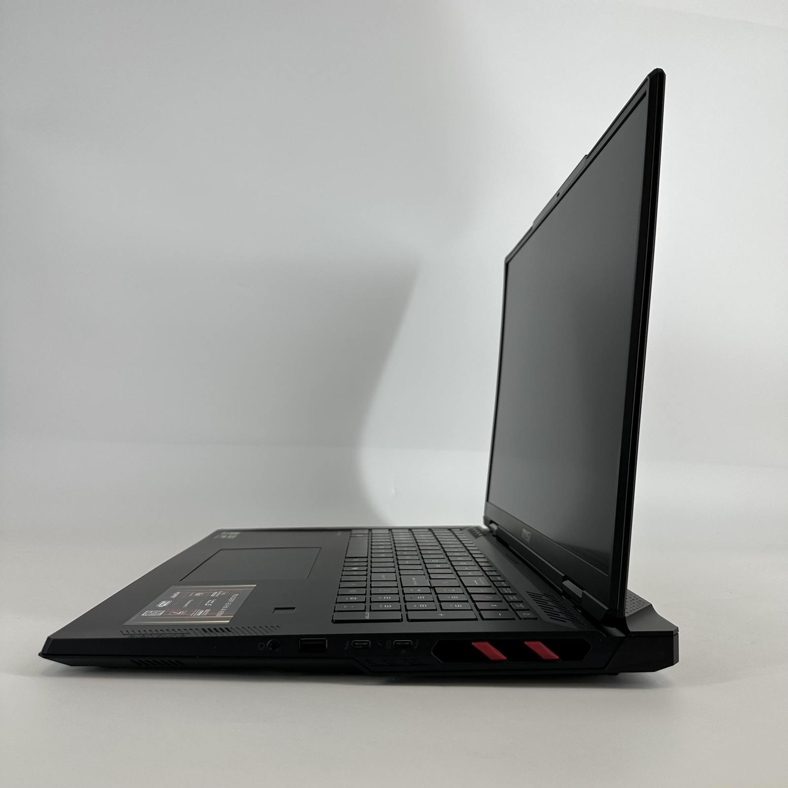 MSI Raider 18 HX AI 240Hz QHD+ 2.8 GHz Ultra 9 285HX 64GB 2TB SSD RTX 5080