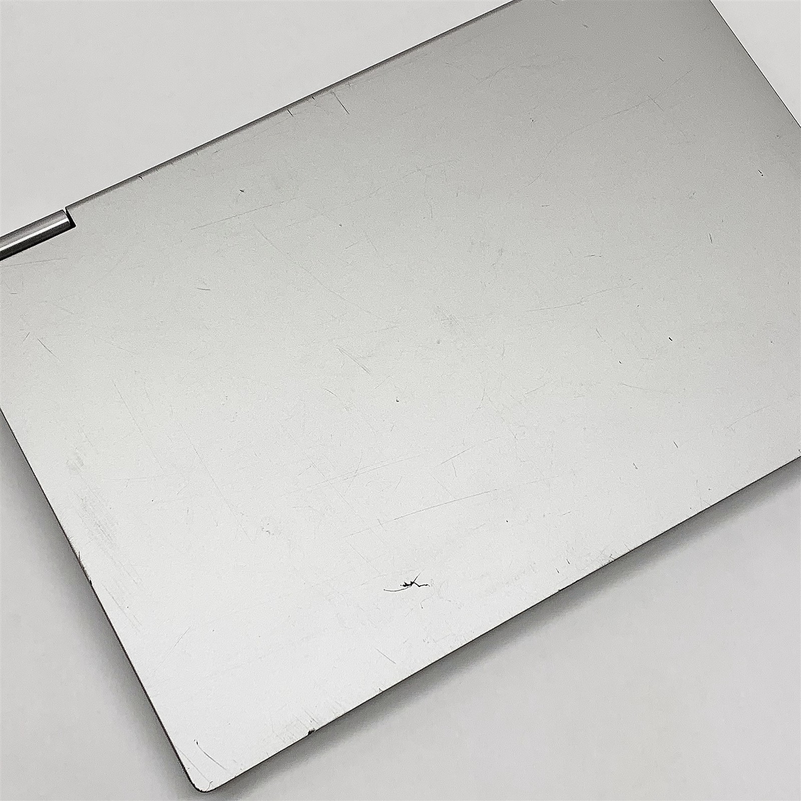 Lenovo IdeaPad 14ARE05 Laptop AMD Ryzen 4300U 2.70GHZ 14″ 8GB NO HDD/AC Adapter