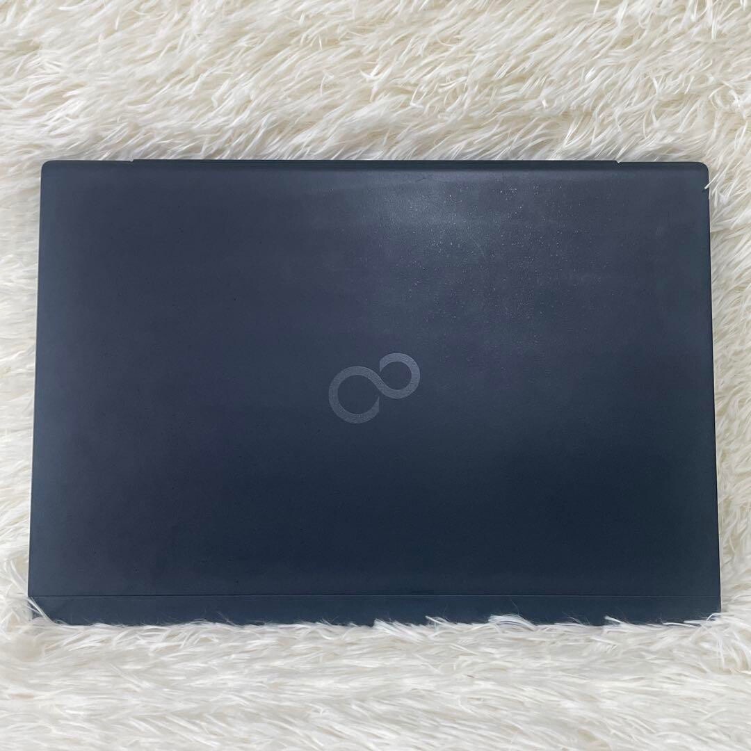 Fujitsu LIFEBOOK U939/B i5-8365U Intel Core i5 13.3inch Black Good