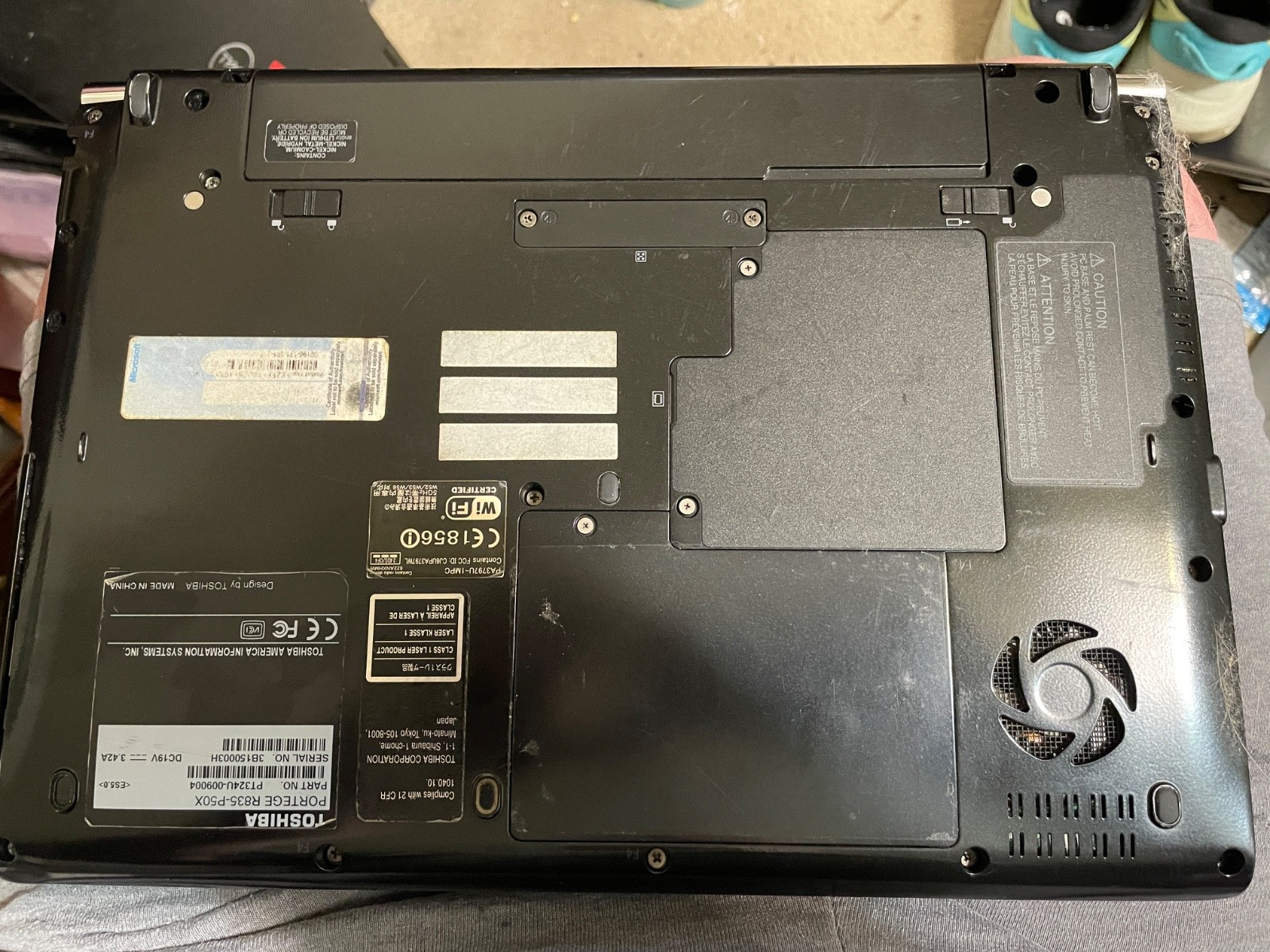 TOSHIBA PORTEGE R835-P50X -W10