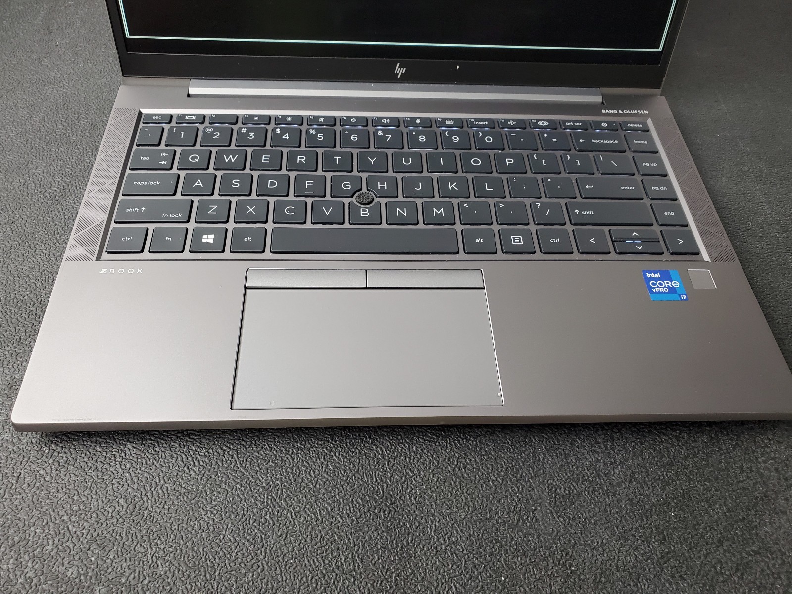 HP ZBook Firefly 14 inch G8 Mobile Workstation PC i7-1185G7 3GHz Laptop READ
