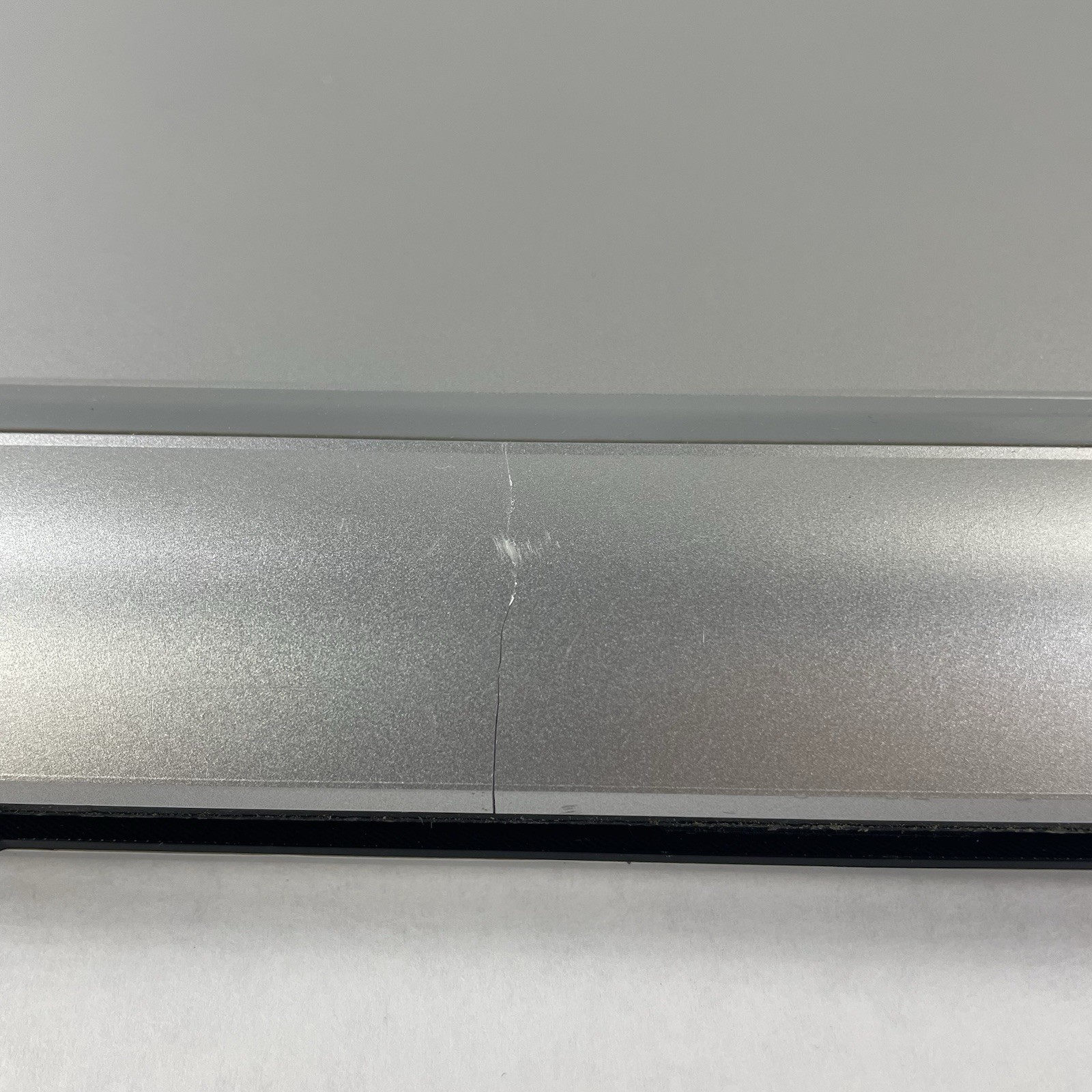 HP 15-da0073ms 15.6″ i5-7200U 2.50 GHz 8 GB RAM No SSD/OS/Battery – Bad Bottom