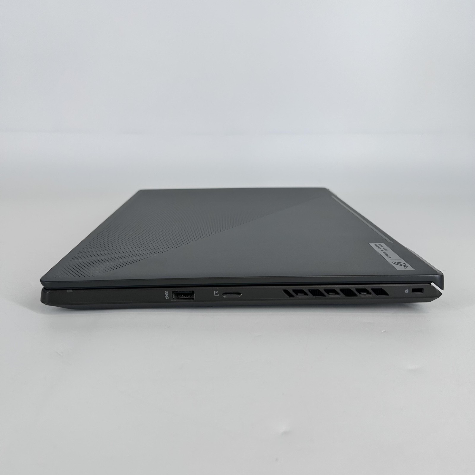 Asus ROG Zephyrus G15 GA503 165Hz 2K 3.3GHz Ryzen 9 5900HS 16GB 1TB SSD RTX 3080