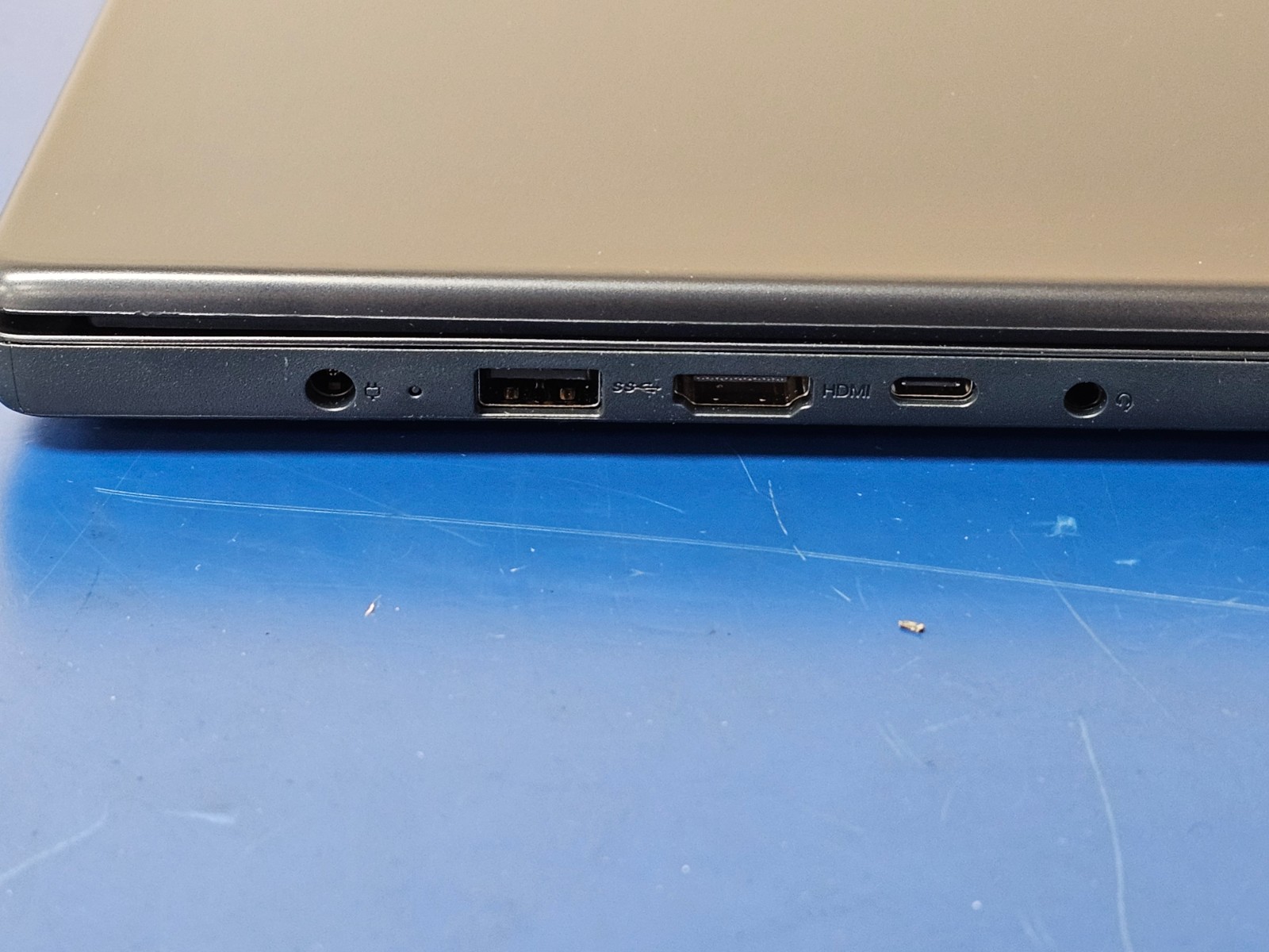Lenovo Slim 3 15IRH10R, Intel Core 5 210H, 2.20 GHz, 16 GB RAM, 1 TB NVMe SSD