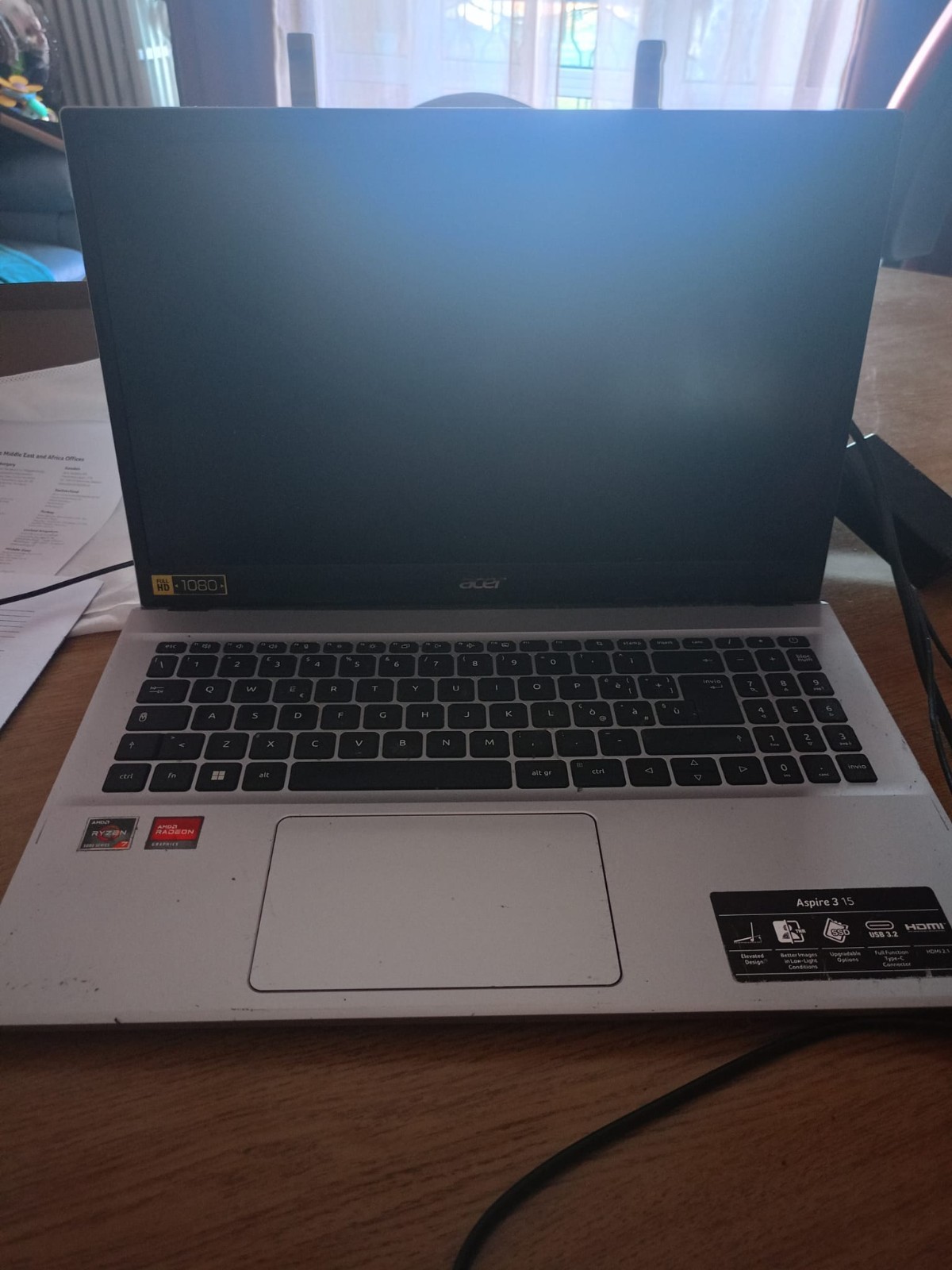 Acer Aspire 3 15(A315-44P)-Ryzen7 5700U/512gb SSD