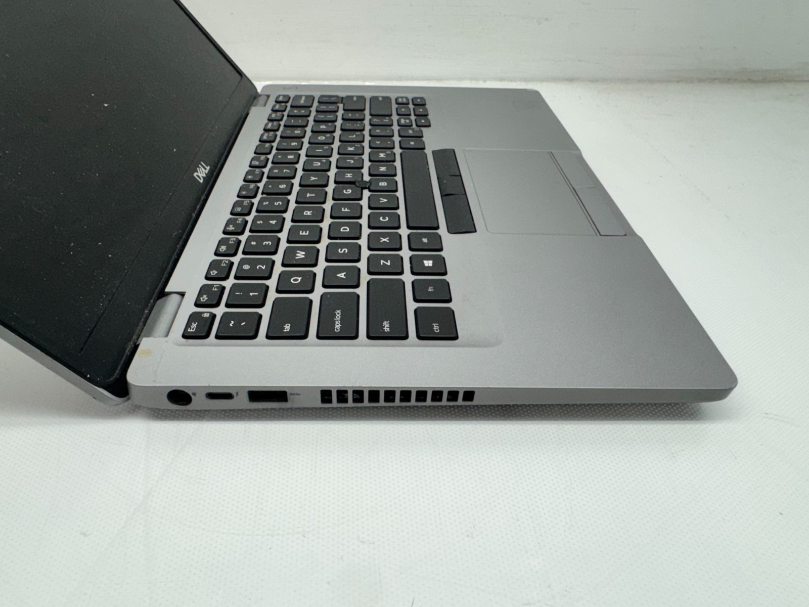 Dell Latitude 5410 14″ LT i7-10610U@1.80GHz 16GB 256 SSD Win 11 w/AC *READ*