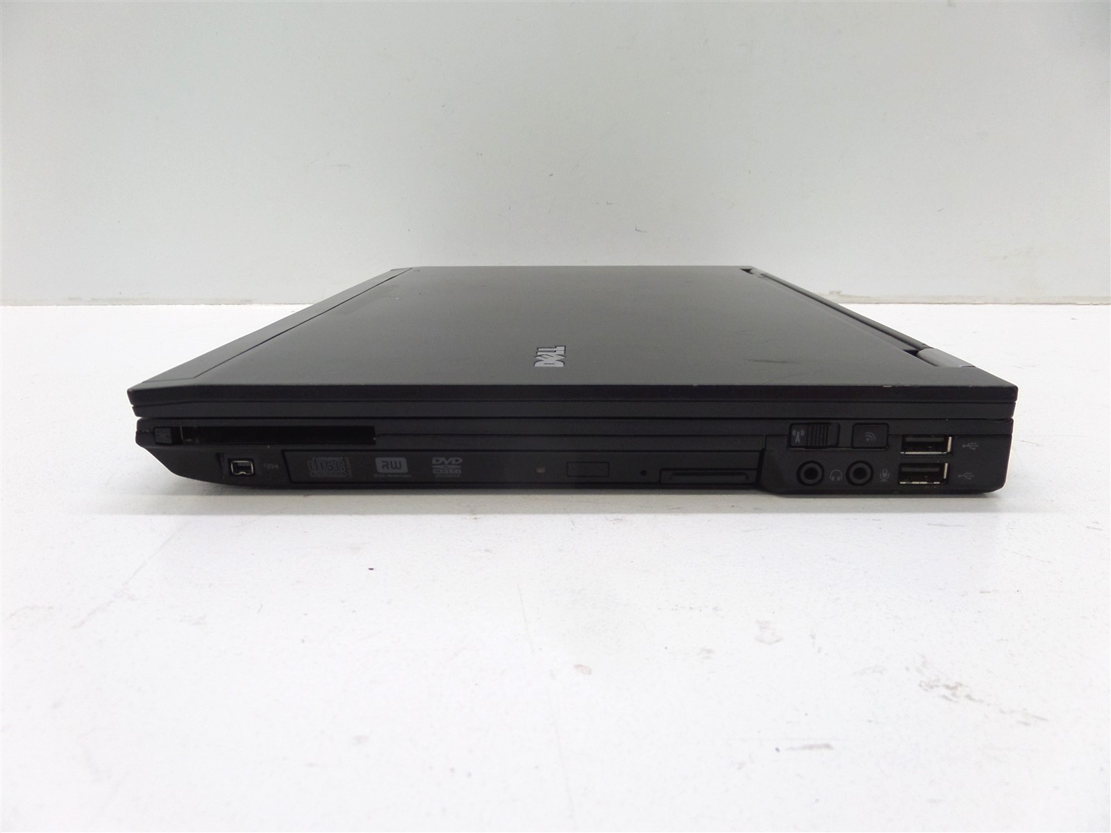 Dell Latitude E6400 14.1″ Laptop Core 2 Duo P8700 2.53GHz 4GB – No HDD