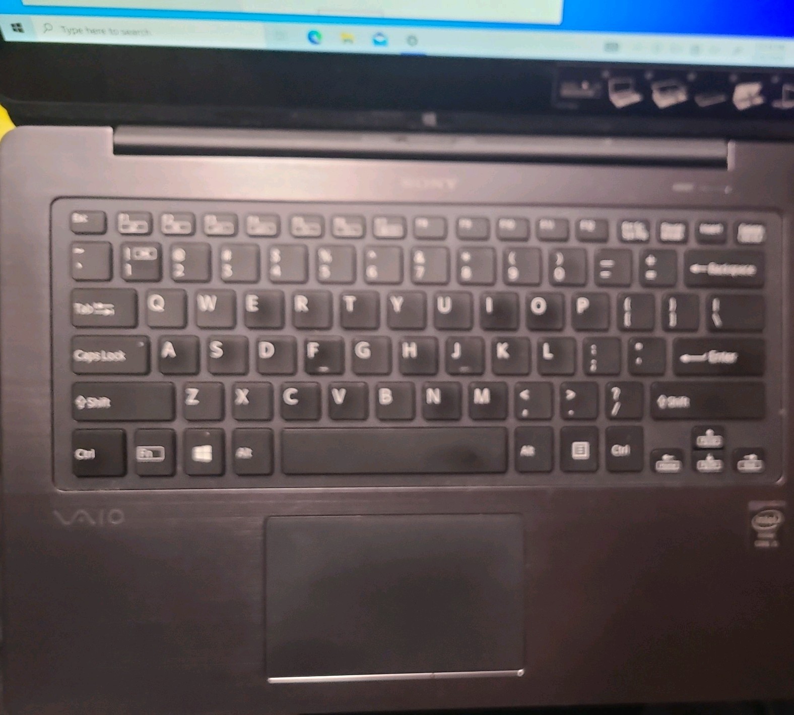 Sony VAIO Flip 14 SVF14N13CXB Intel i5-4200U 8GB 500GB SSD Win10Home *READ*