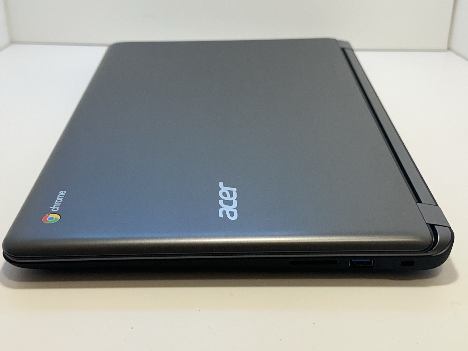 Acer Chromebook 15 CB3-532 – Excellent Condition – Works w/ Charger Only