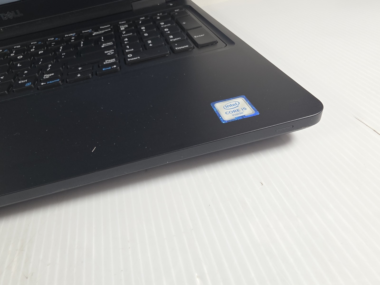 DELL Latitude 5580 15.6″ Intel i5-6440 2.6GHz 16GB 500GB Windows 11 Laptop