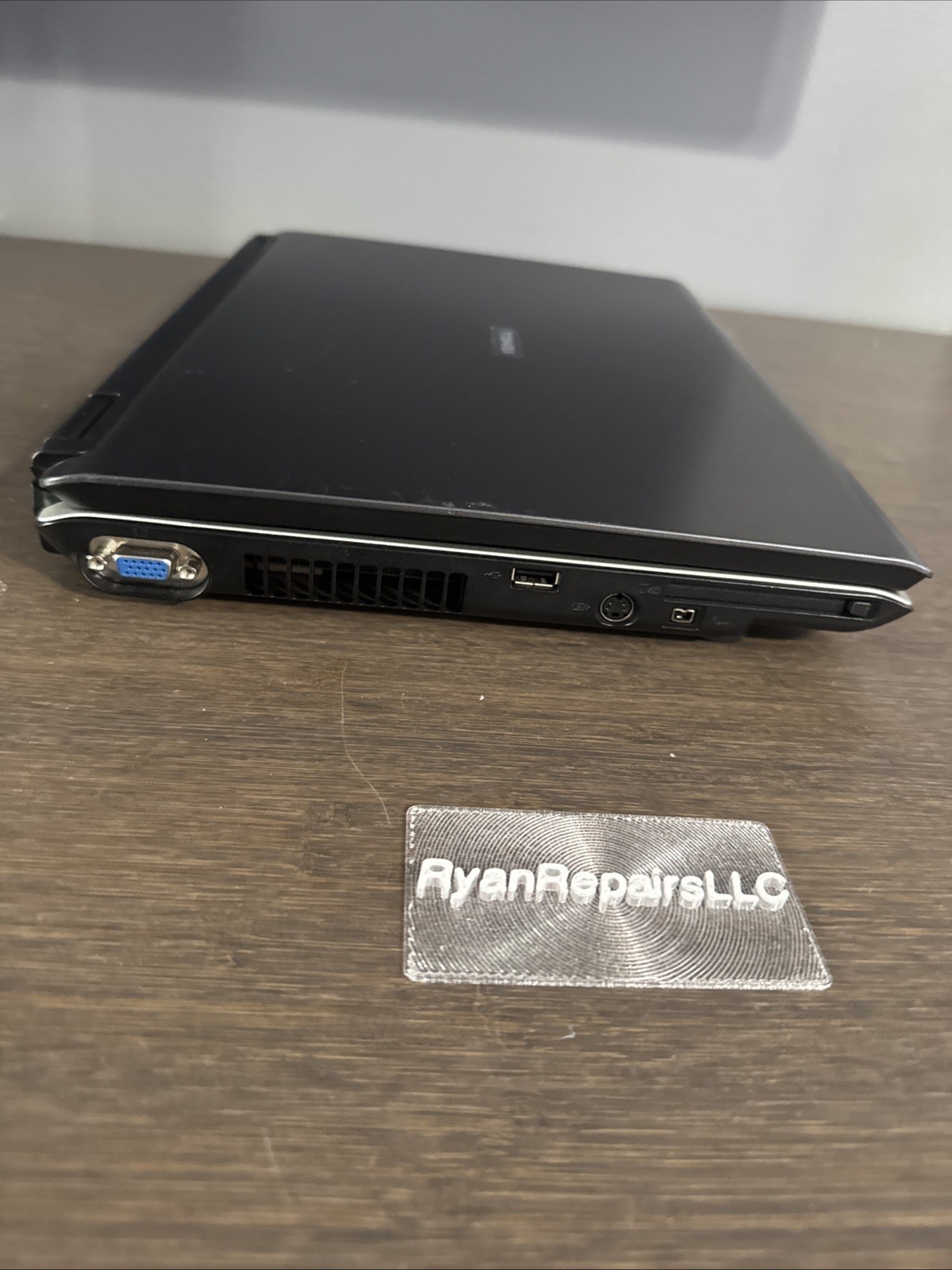 TOSHIBA SATELLITE A135-S4656 Computer No HDD BROKEN SCREEN 512MB RAM