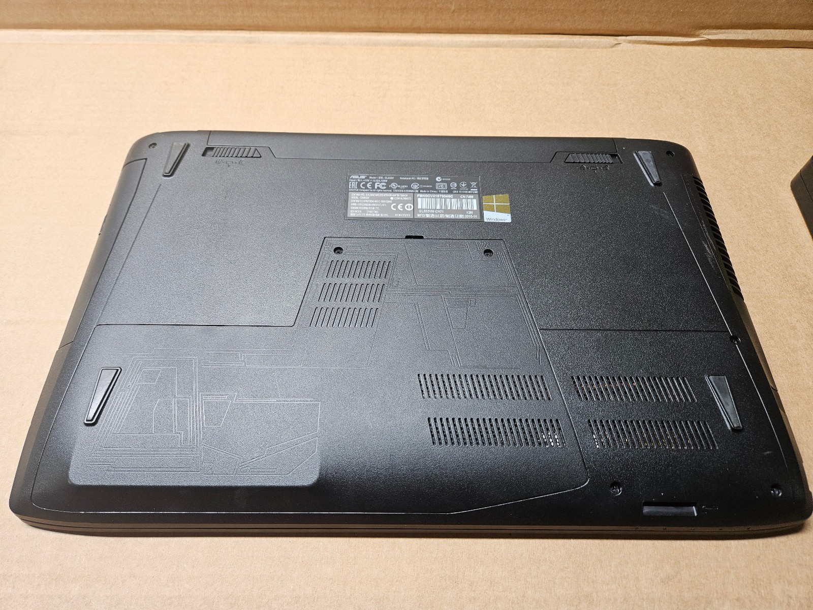 ASUS Notebook GL552V 15.6″ i7-6700HQ 2.6GHz 16GB RAM 500GB SSD GeForce GTX 960M
