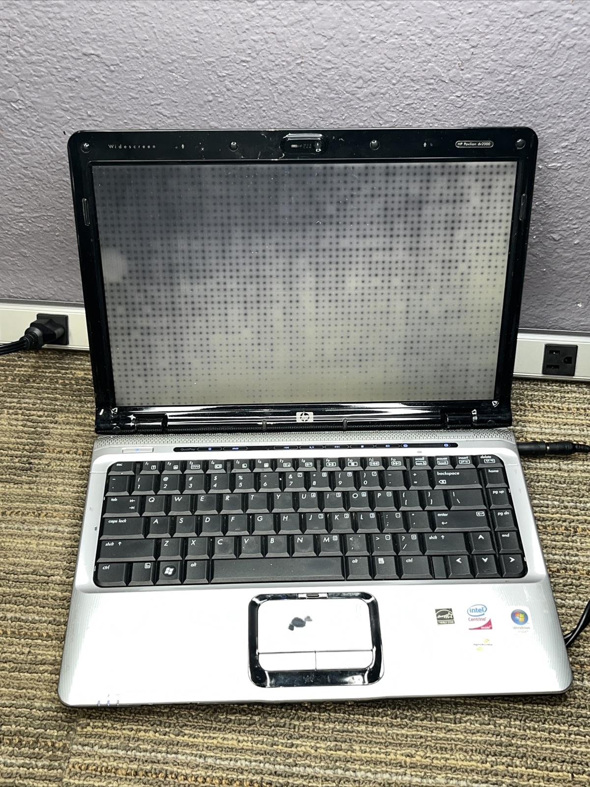 HP Pavilion dv2000 15″ [ AS IS / FOR PARTS] Intel T1350 @ 1.86 GHz 83632