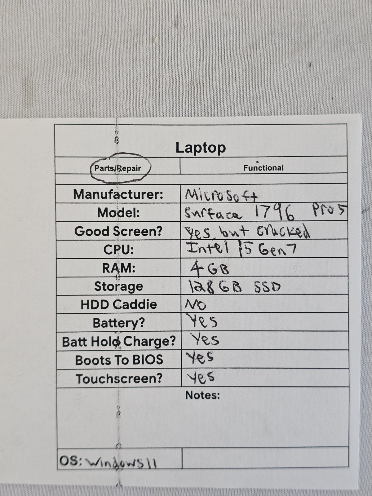 Microsoft Surface Pro 5 1796 – Intel i5 Gen 7 – 4GB RAM – 128GB SSD Win 11 READ