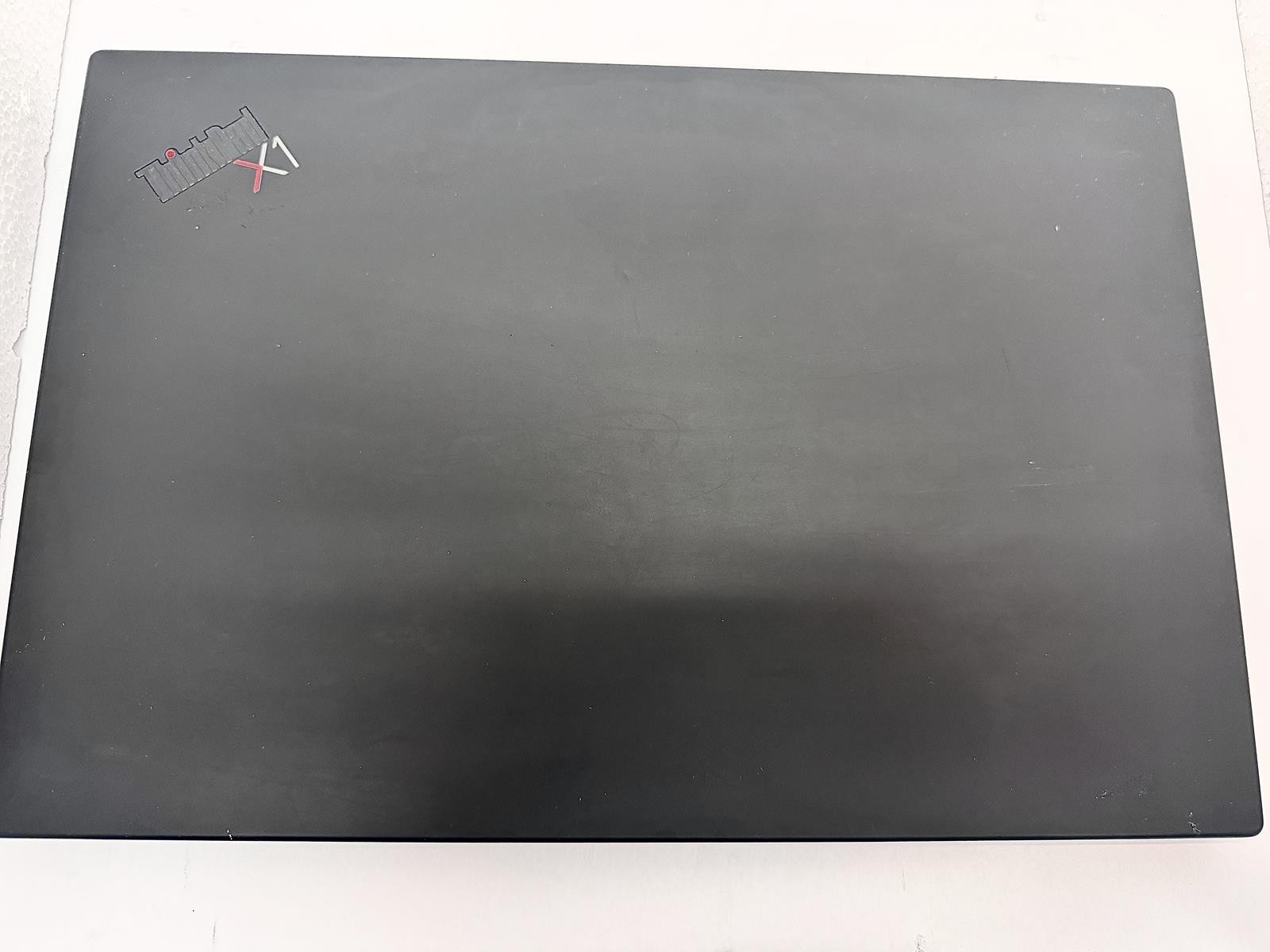 Lenovo ThinkPad X1 Carbon Gen 7 Intel Core i7-10710U @ 1.10GHz, 16GB, 1.02TB