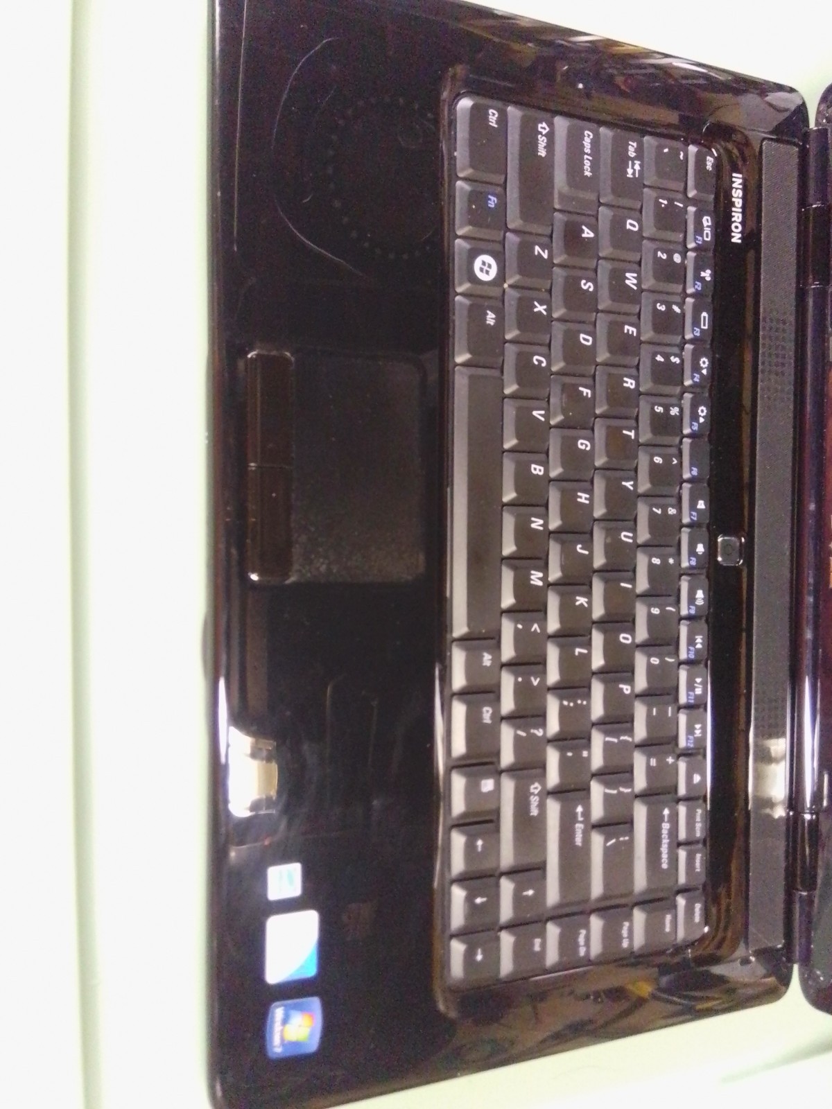 Dell Inspiron 1545 Laptop 2.3 GHz 2GB RAM 300 GB SSHD DVD-RW Win 10 Home